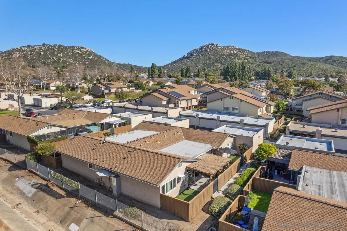 https://cdn.realtyfeed.com/cdn/127/260002532/8848469e21a68e4743df9deca45e7eb9.webp