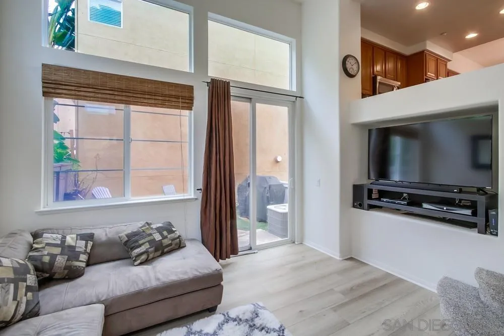 https://cdn.realtyfeed.com/cdn/127/260002534/5171d2948f3ce8b4662cddc1a7f5c187.webp