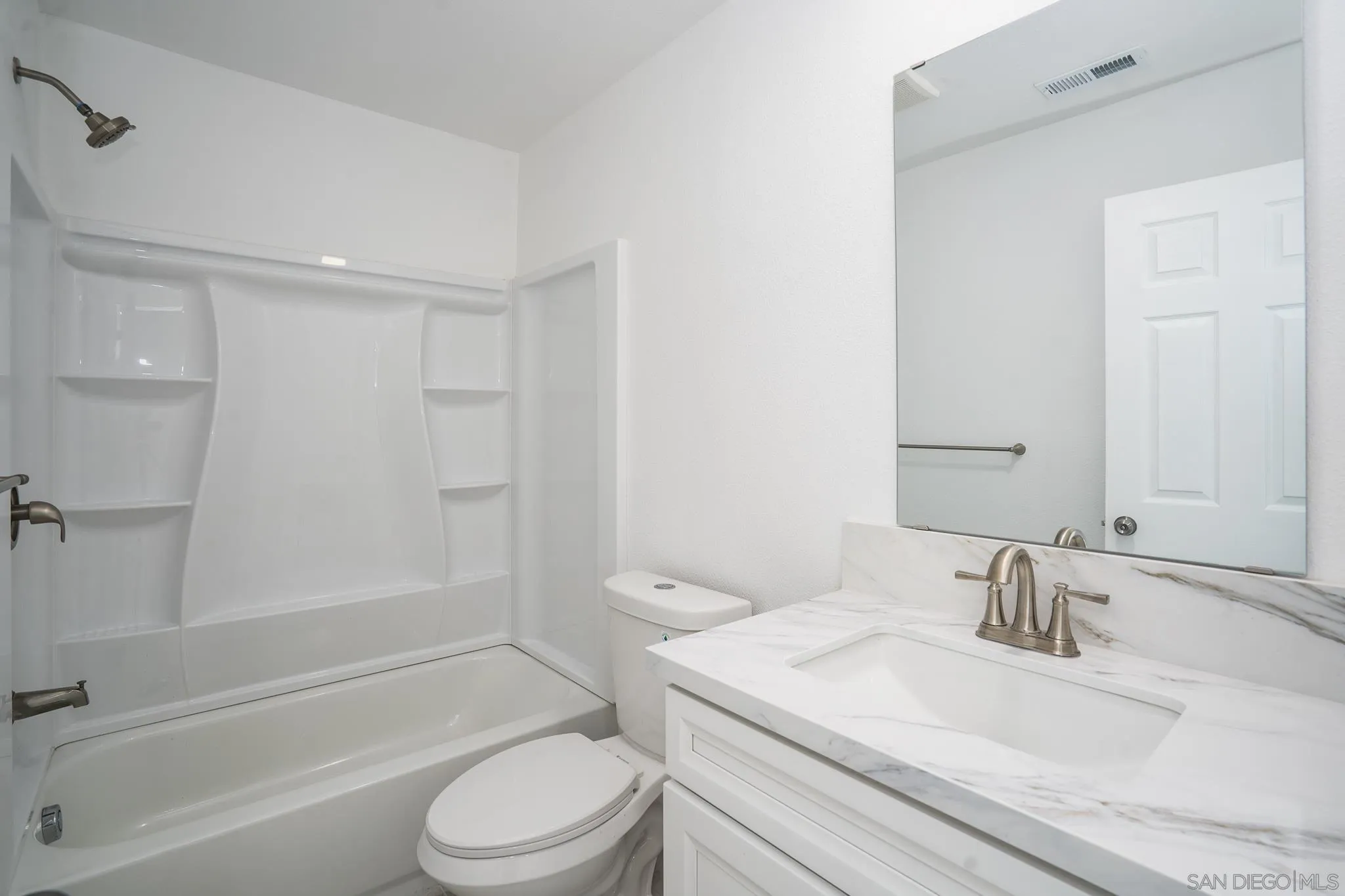 https://cdn.realtyfeed.com/cdn/127/260002538/7201bbf12493931f3def880c8f66c99d.webp