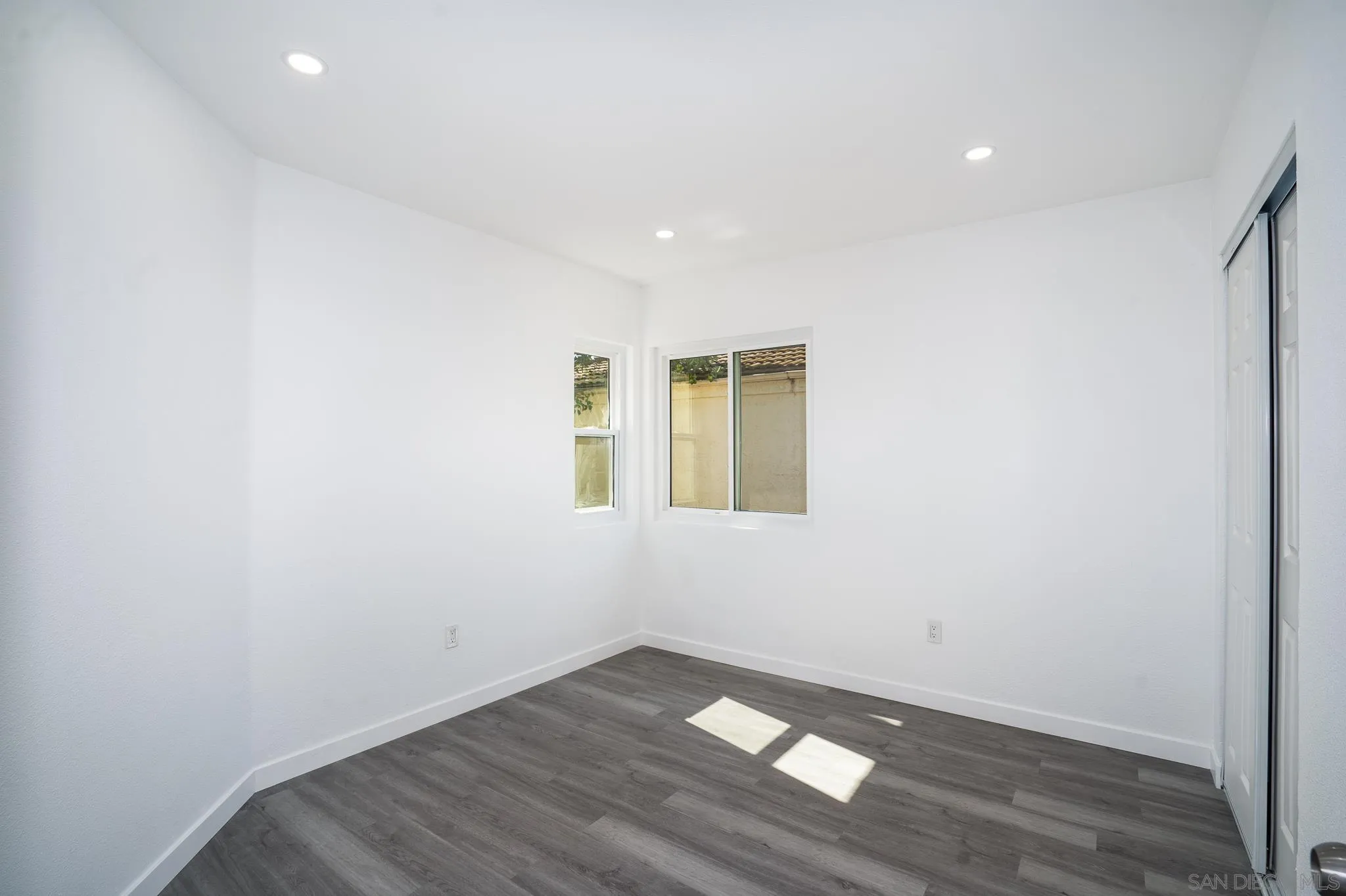 https://cdn.realtyfeed.com/cdn/127/260002538/734213502fd08b7fe580c4c55b22b33b.webp