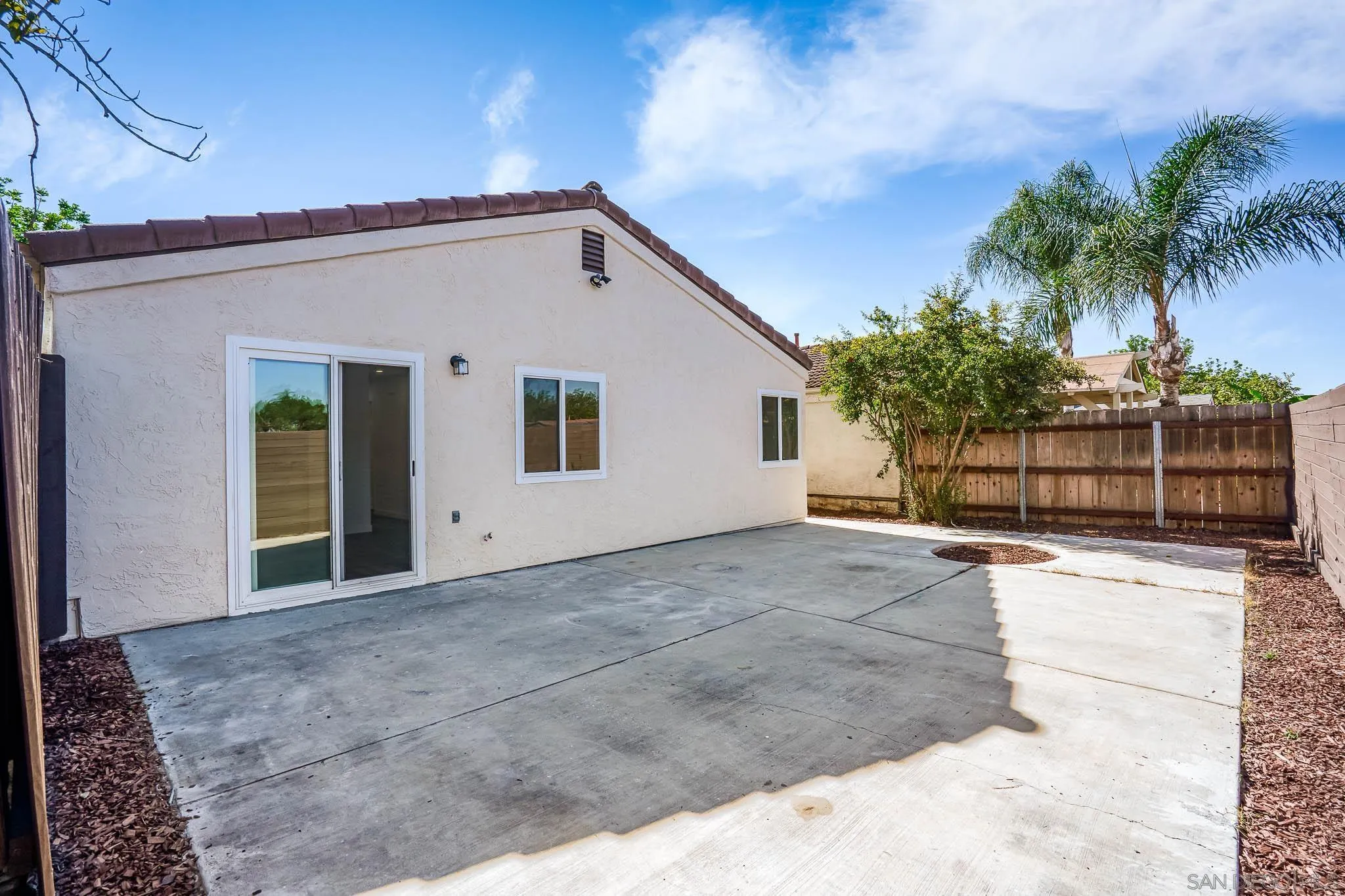 https://cdn.realtyfeed.com/cdn/127/260002538/f0f52a43e08261996560fdcb491767ad.webp