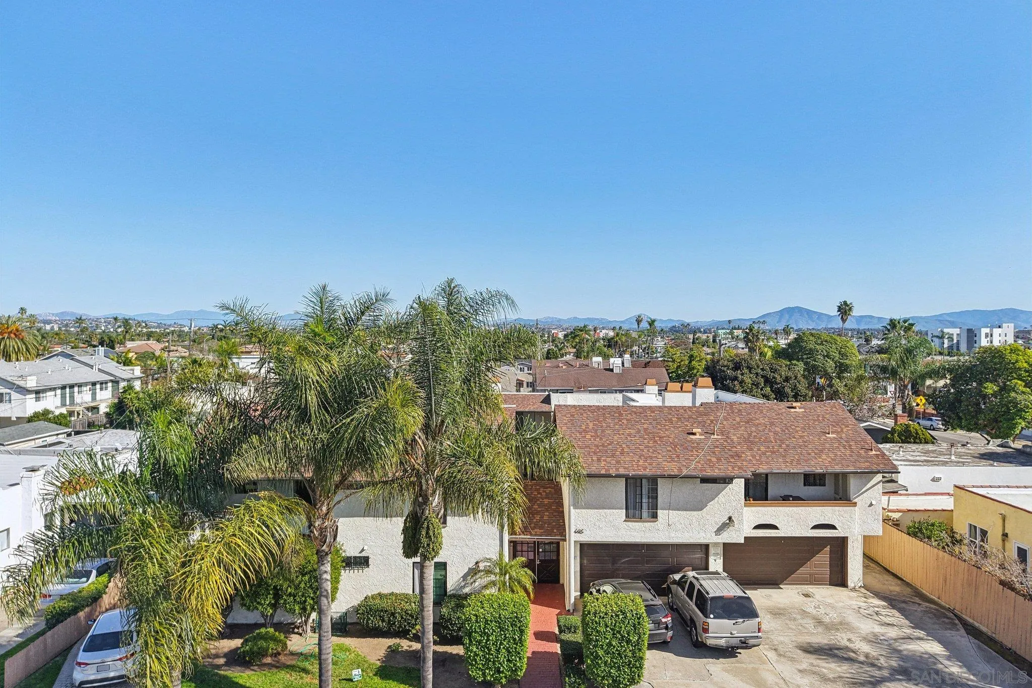 https://cdn.realtyfeed.com/cdn/127/260002544/3b648f4dc7da2560dc91b2d499475512.webp