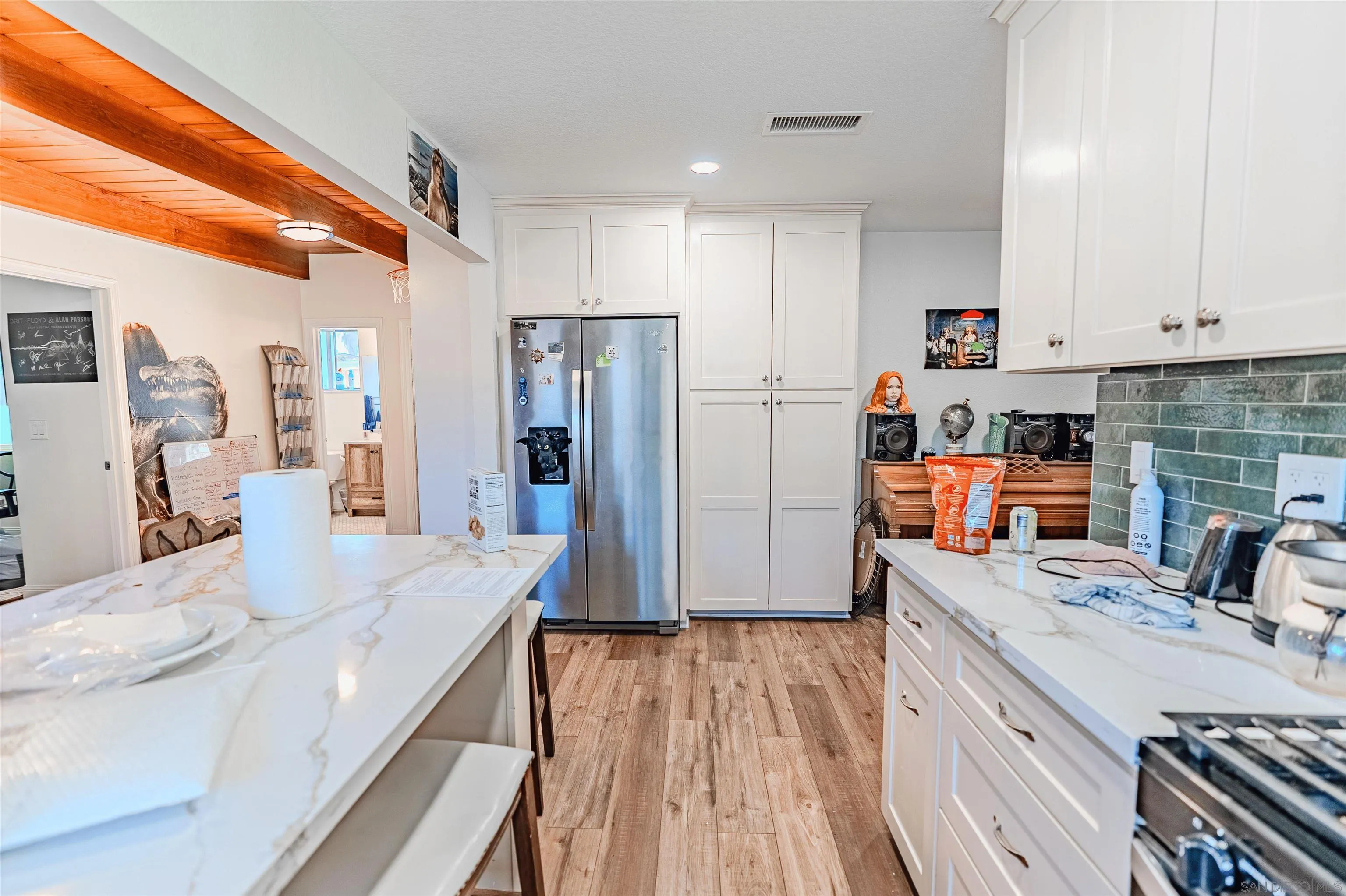 https://cdn.realtyfeed.com/cdn/127/260002545/6172c4c7fafb4d00ee47f8364c766027.webp