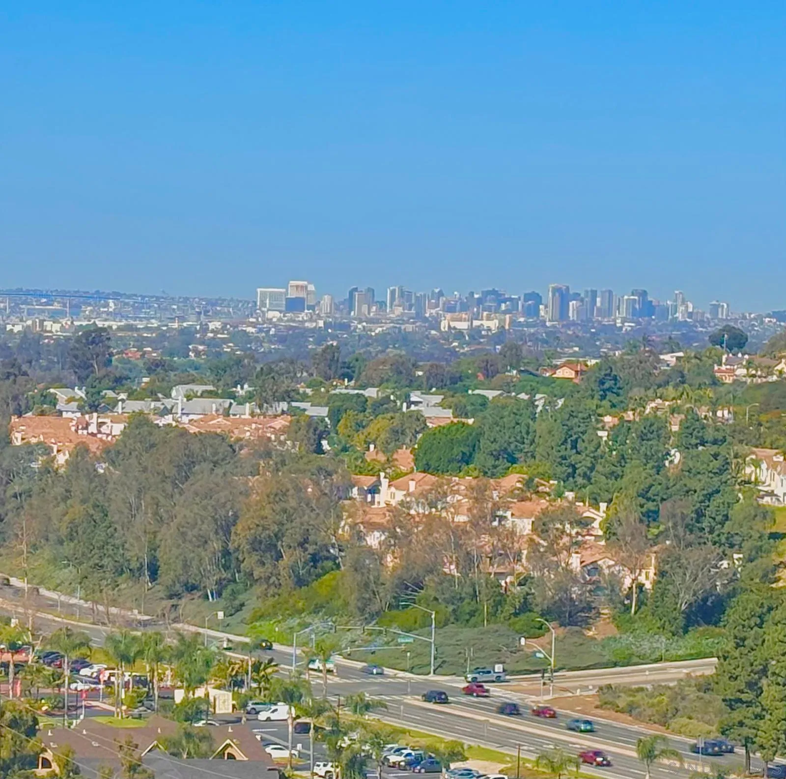 https://cdn.realtyfeed.com/cdn/127/260002551/e5b18fc28708d59e7819640a396f7241.webp