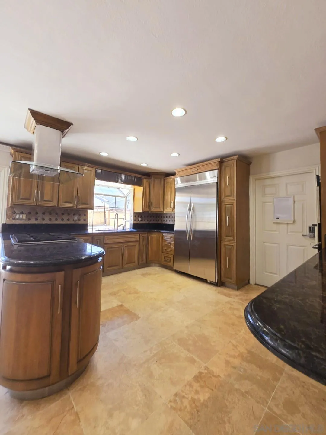 https://cdn.realtyfeed.com/cdn/127/260002558/11e089592788bd6c07fce9fb9b42bf45.webp