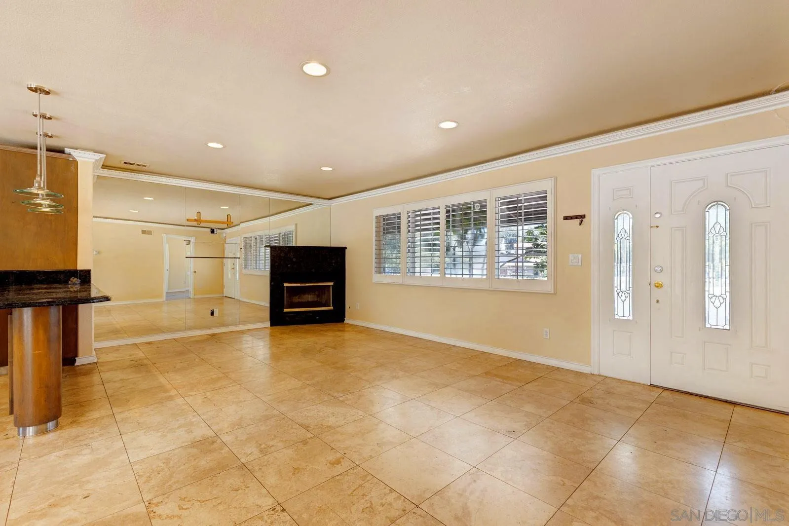 https://cdn.realtyfeed.com/cdn/127/260002558/3d7780af38d50a6f5b085c7085a46959.webp