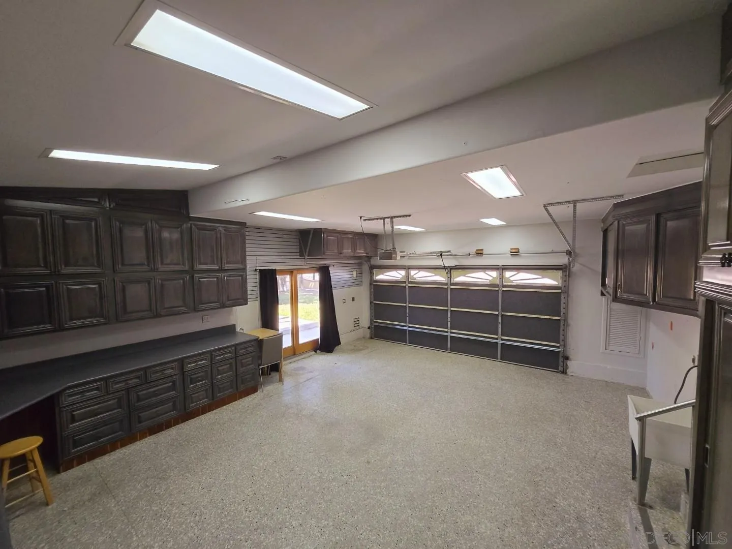 https://cdn.realtyfeed.com/cdn/127/260002558/4ceafc62d49dc6640286d1a9d95d427b.webp