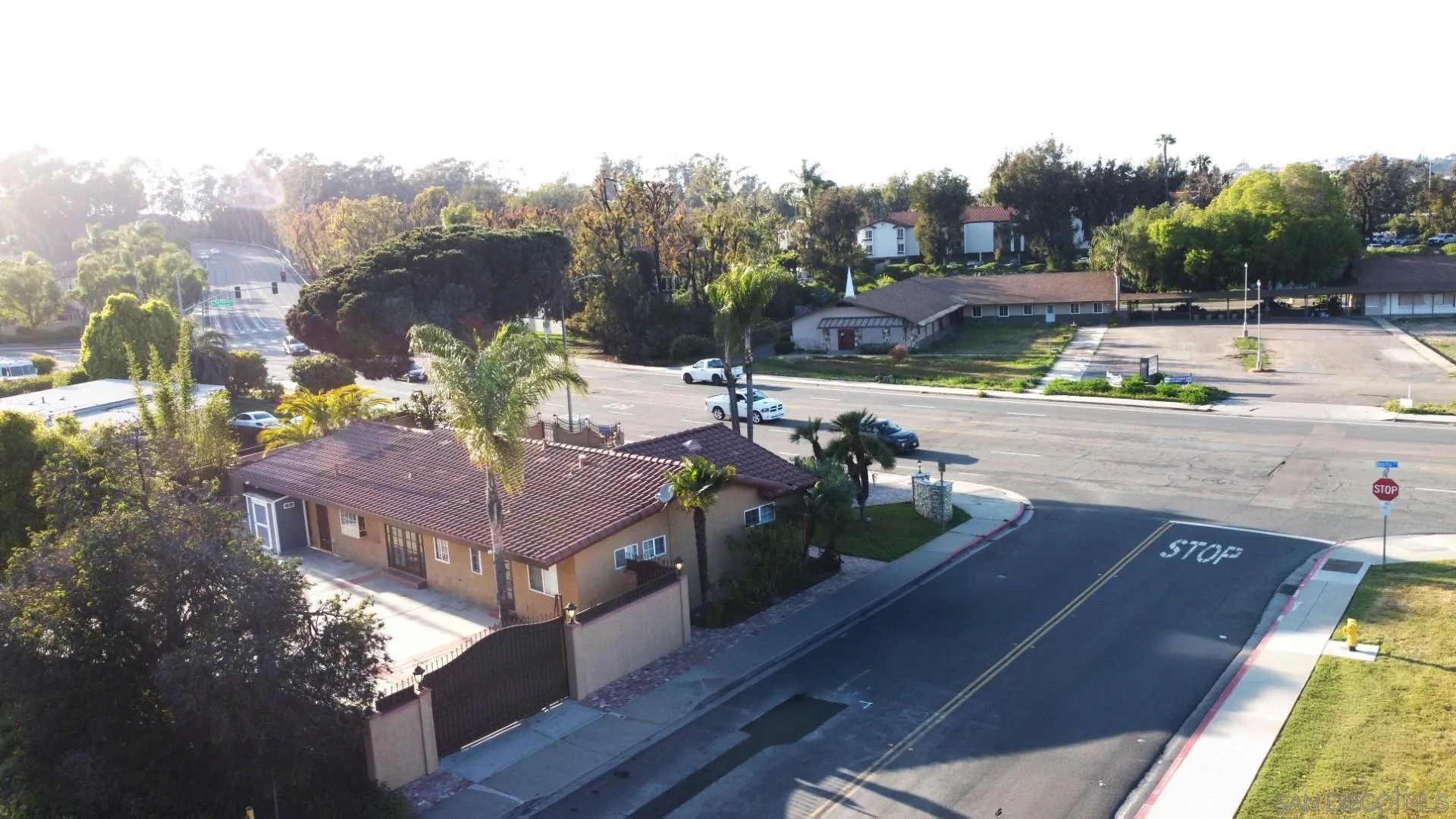 https://cdn.realtyfeed.com/cdn/127/260002558/80d72bab7fe4c0b266b078363b33ac08.webp