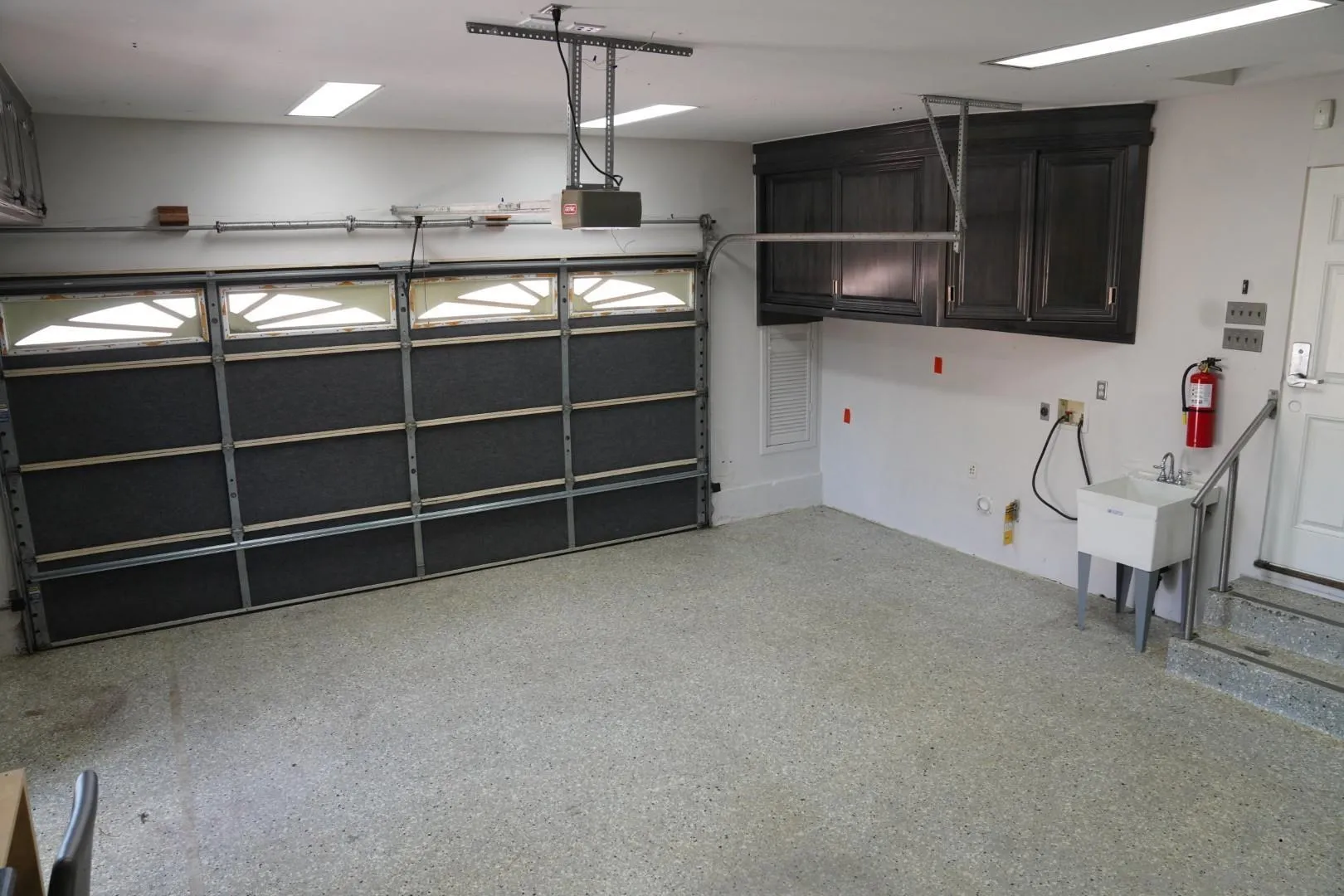 https://cdn.realtyfeed.com/cdn/127/260002558/a9b7e4309542227b7488d4617ca36678.webp