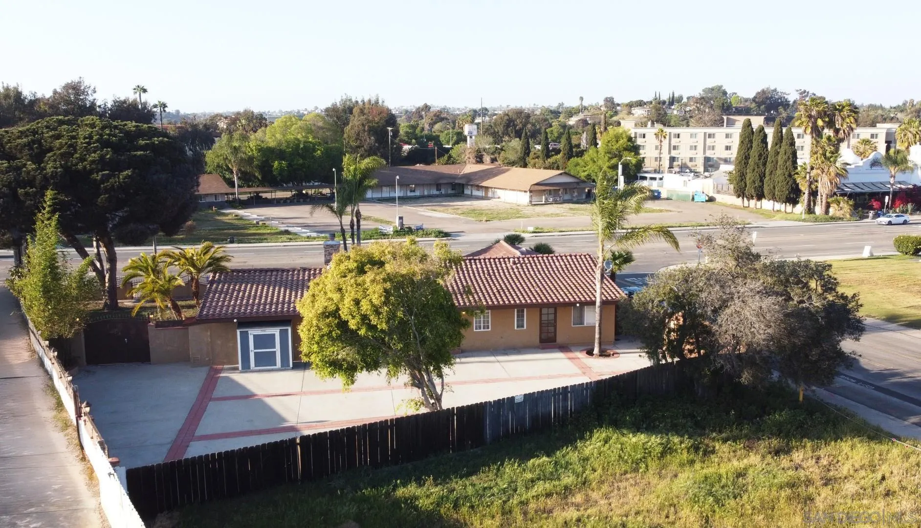 https://cdn.realtyfeed.com/cdn/127/260002558/f9e9d2b089f6b743d84c6422cee66321.webp