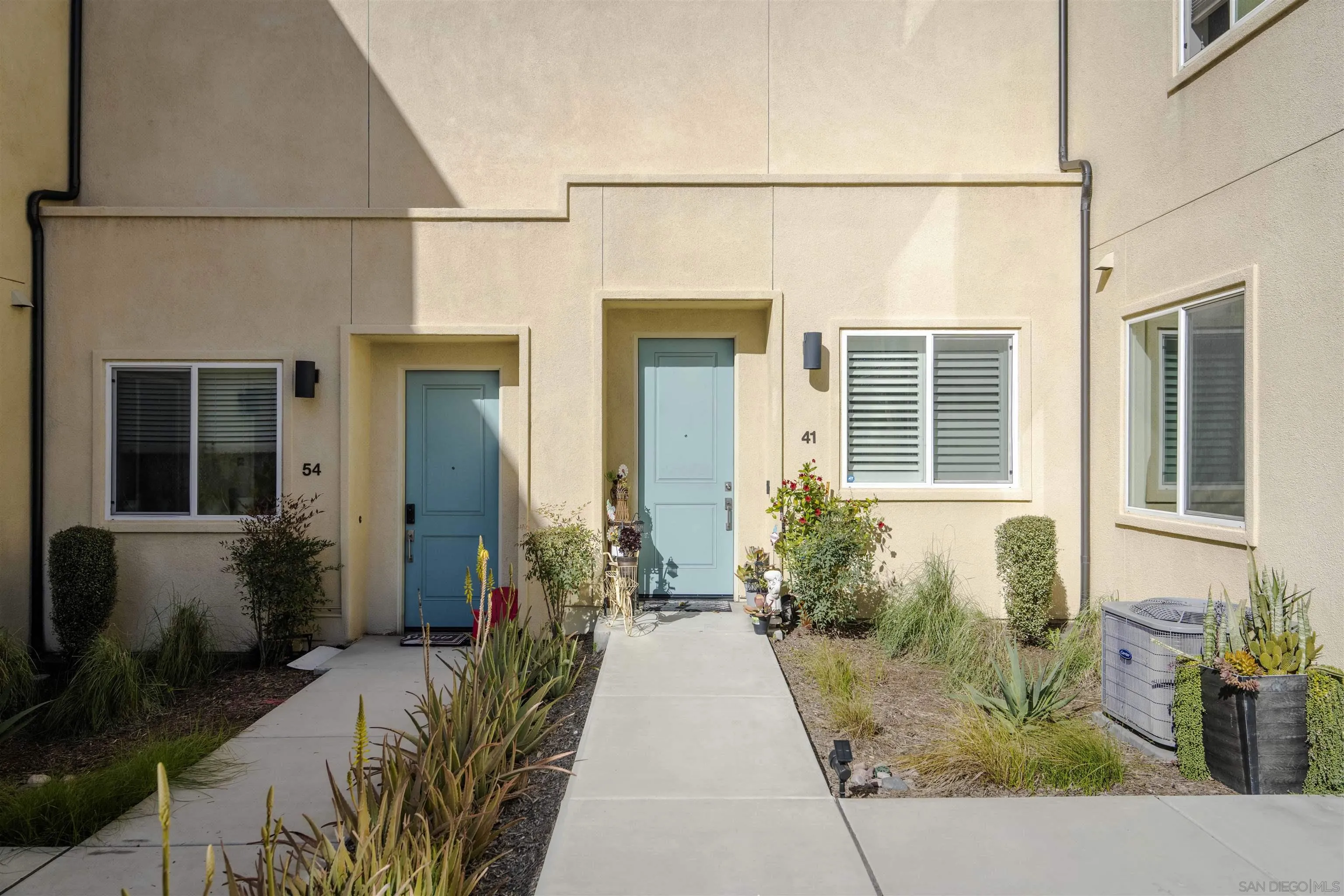 https://cdn.realtyfeed.com/cdn/127/260002563/0e1127a59f0cbd66d448869d084c9f35.webp