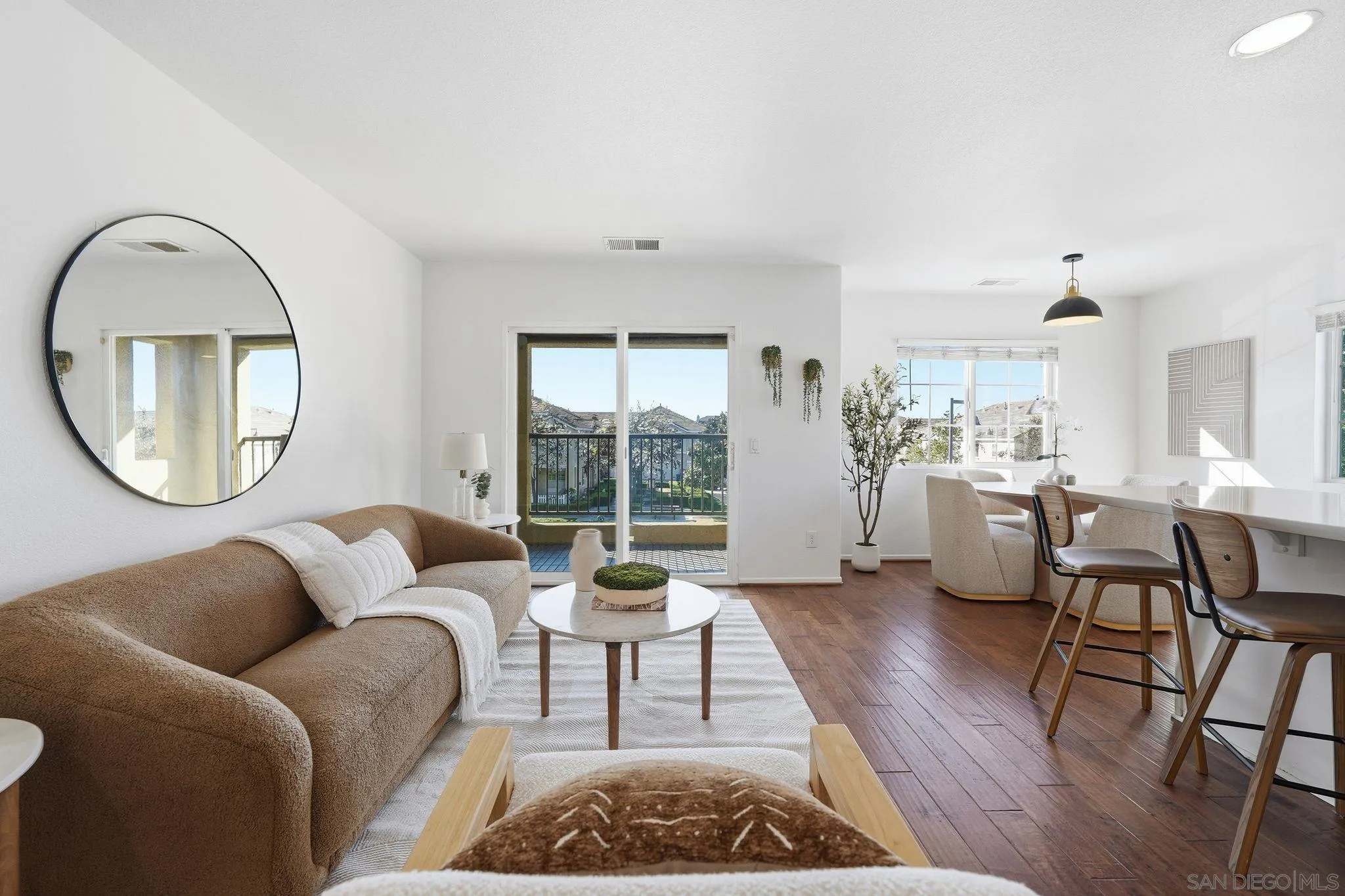 Photo #17: 260002567 Listing: Photo #17