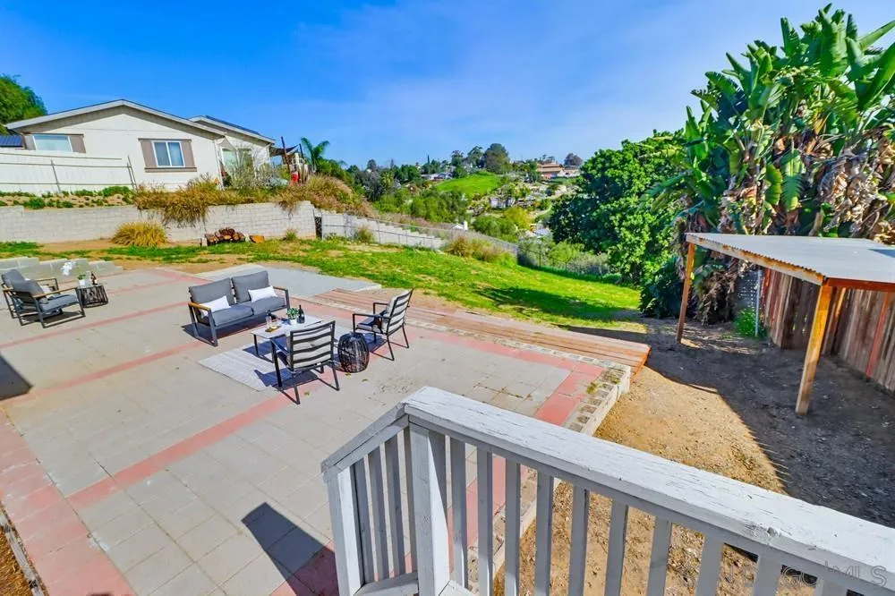 https://cdn.realtyfeed.com/cdn/127/260002572/473b44a79dedc0ed87e536bf3d905249.webp