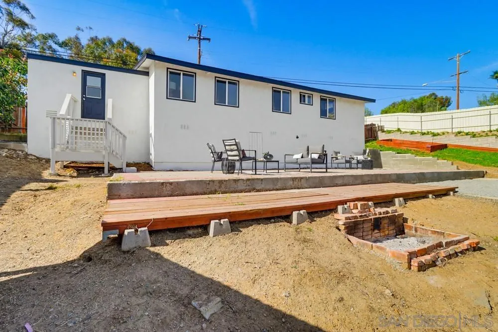 https://cdn.realtyfeed.com/cdn/127/260002572/48abd02f92f6d961ad3e8b472b297d21.webp