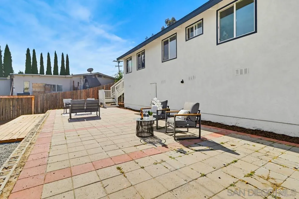 https://cdn.realtyfeed.com/cdn/127/260002572/959455da714c592ad74fd0123bcf9ab8.webp