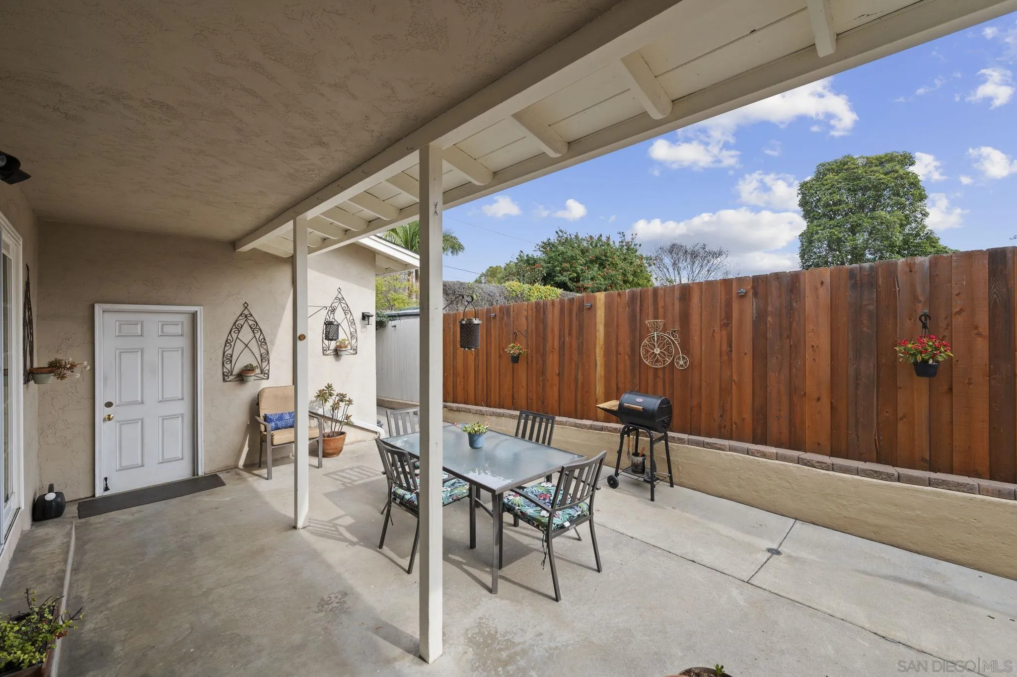 https://cdn.realtyfeed.com/cdn/127/260002573/83ba57a8a843edc44d6a0815595f8b18.webp