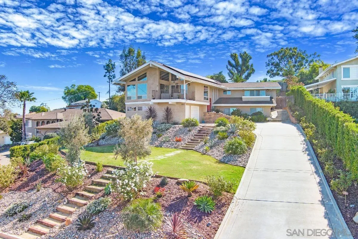 https://cdn.realtyfeed.com/cdn/127/260002577/120811c7ba4e1789d103d3656354fbe0.webp