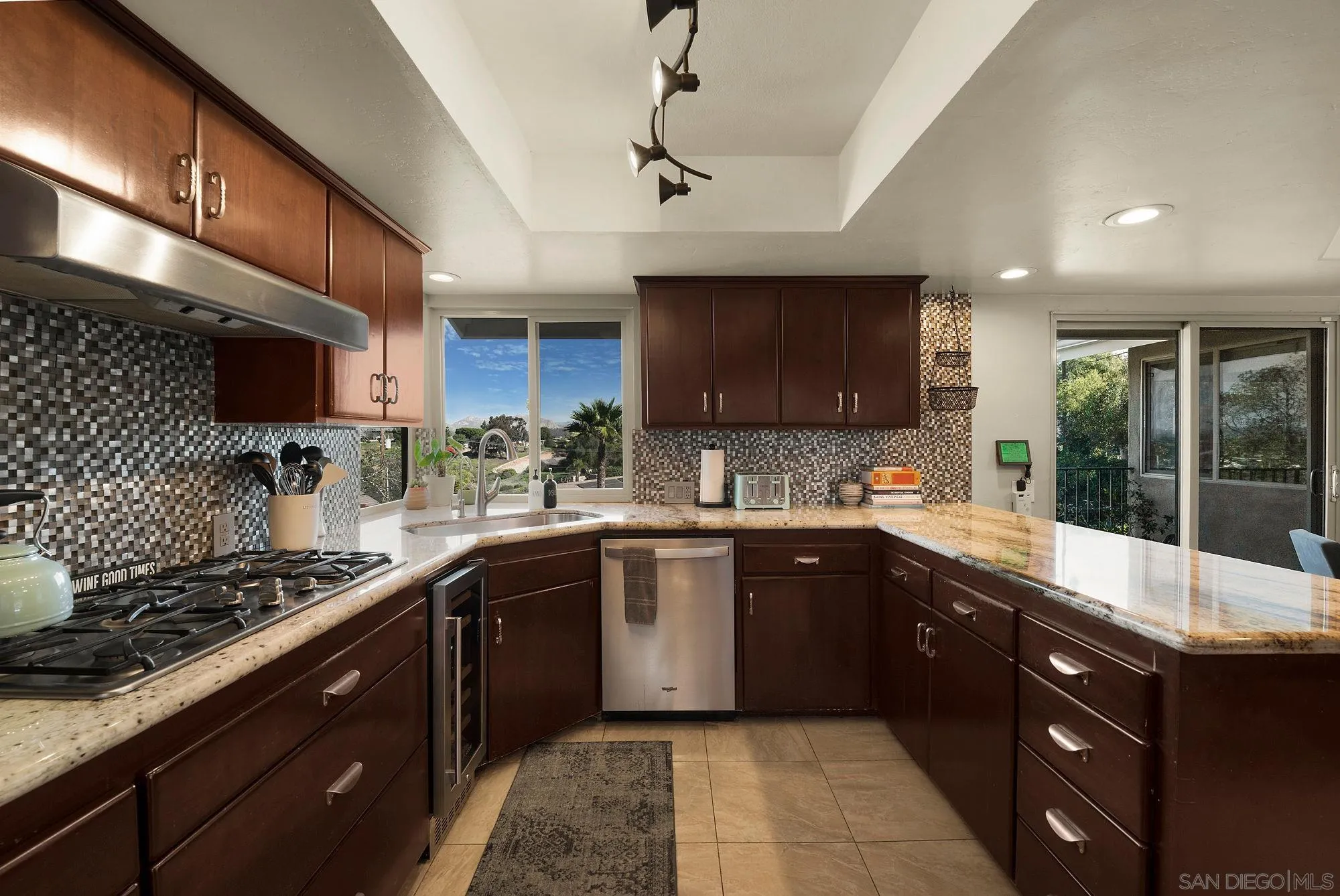 https://cdn.realtyfeed.com/cdn/127/260002577/3941d271cfc1c0d3e43361f2a9a34994.webp