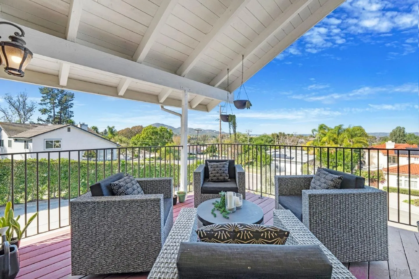 https://cdn.realtyfeed.com/cdn/127/260002577/5d16eae7eb0211c4fae4bc4dffe290ef.webp