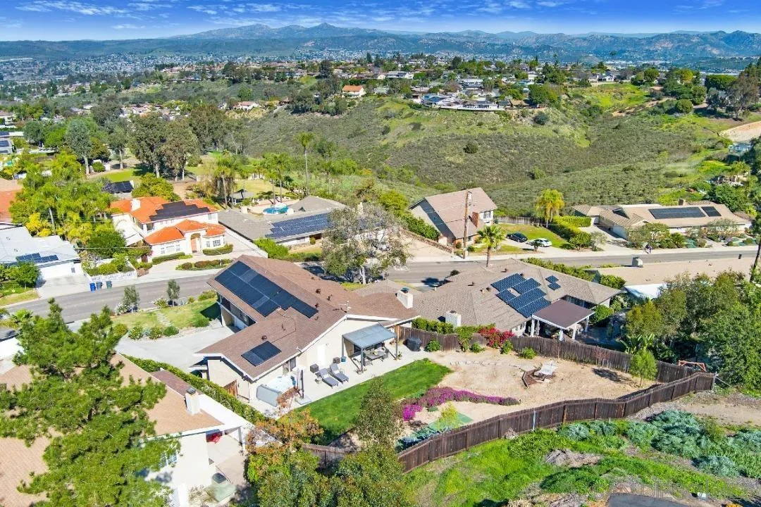 https://cdn.realtyfeed.com/cdn/127/260002577/747b9d07d940656036e8cd7876d8146b.webp