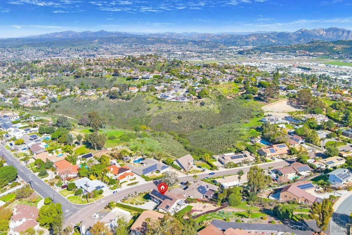 https://cdn.realtyfeed.com/cdn/127/260002577/d531a41311721dbe3ba251b8cb3f6d1d.webp