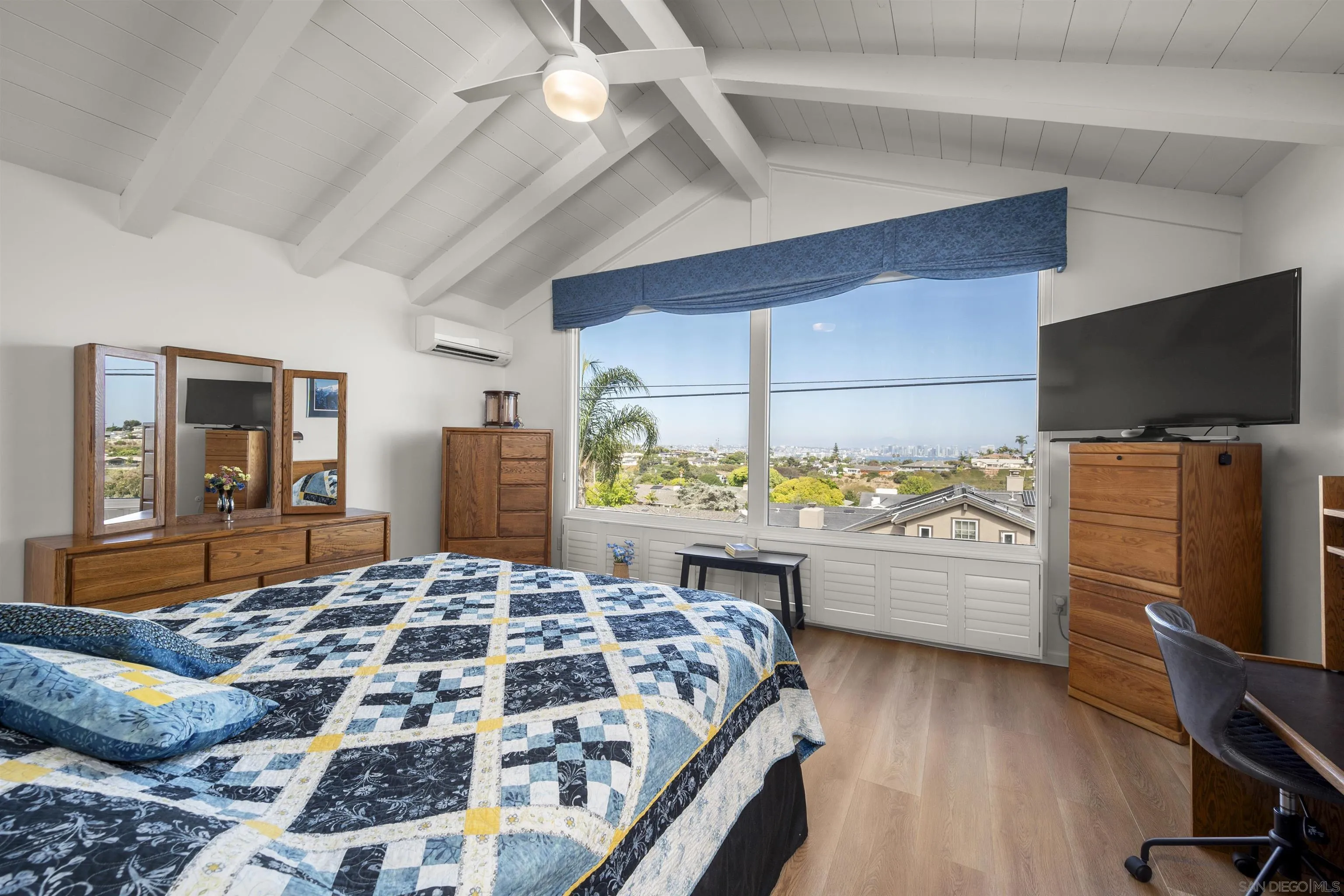 https://cdn.realtyfeed.com/cdn/127/260002579/76421f08073ffaca2827431f88e4f78f.webp