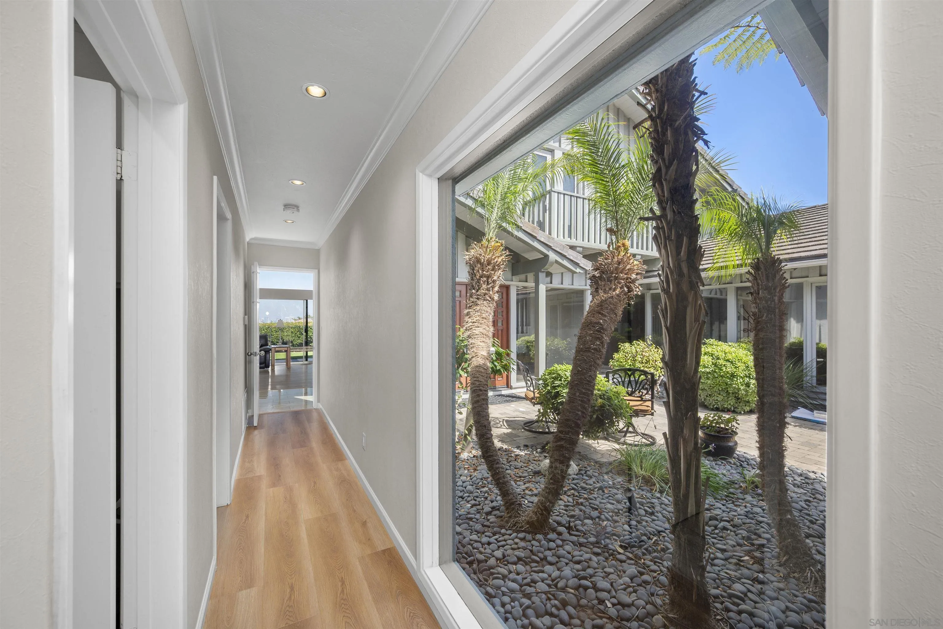 https://cdn.realtyfeed.com/cdn/127/260002579/7de992465345b6c0e4b750cbcf0d4554.webp