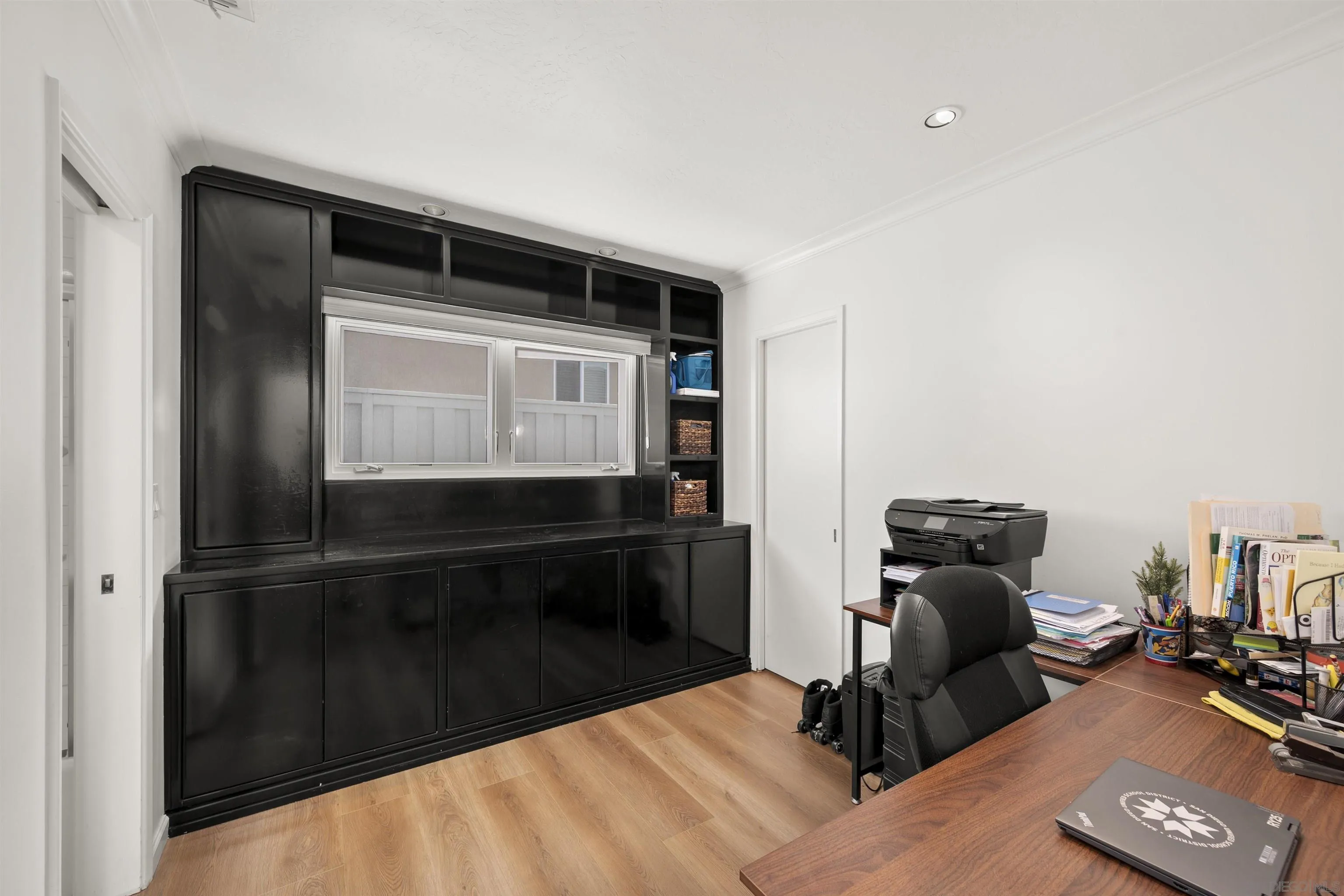 https://cdn.realtyfeed.com/cdn/127/260002579/81f764fdbcb90571b35ad926e9472b40.webp