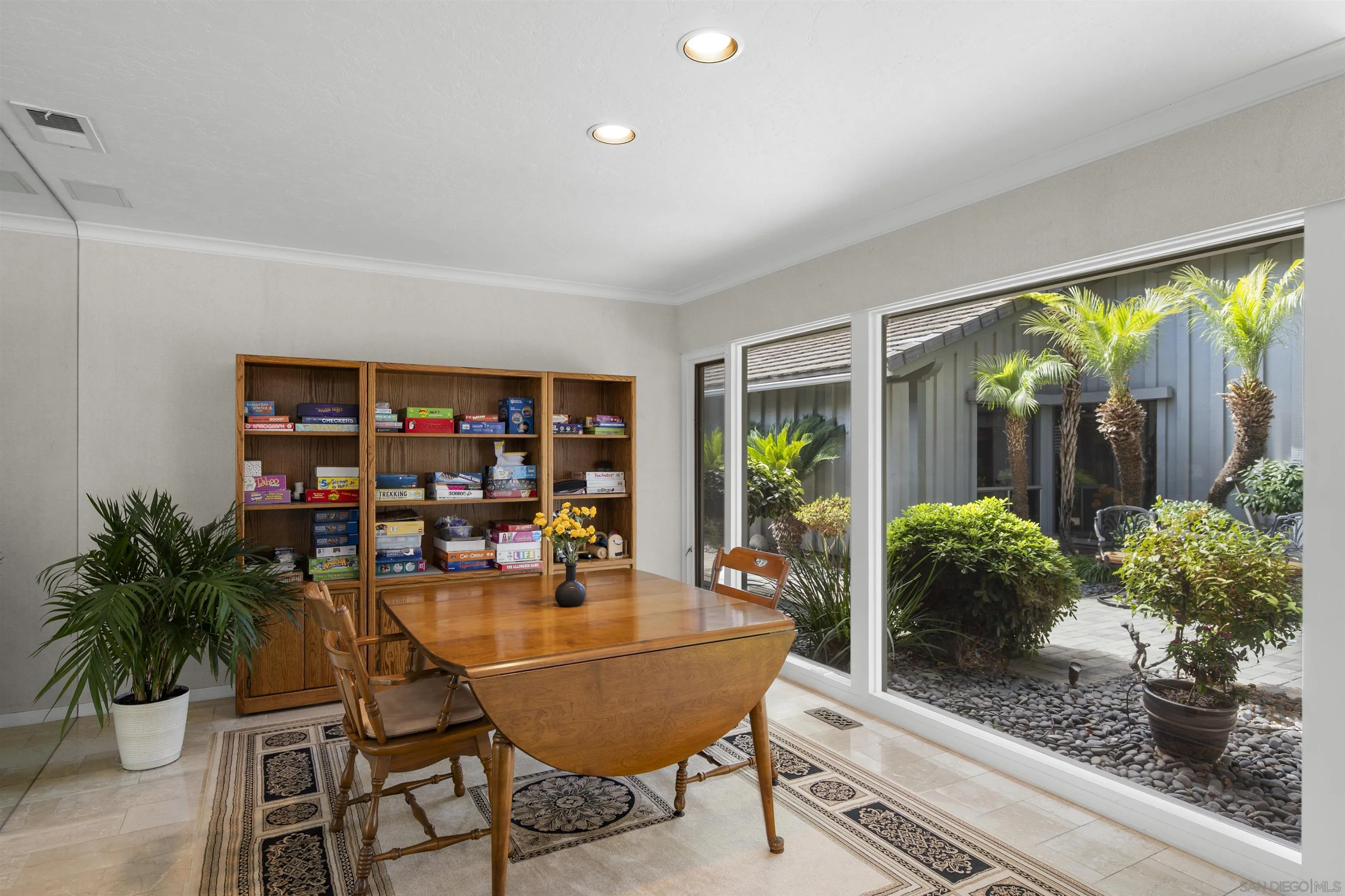 https://cdn.realtyfeed.com/cdn/127/260002579/ab5a3958d290b381a057e4935c2fe21b.webp