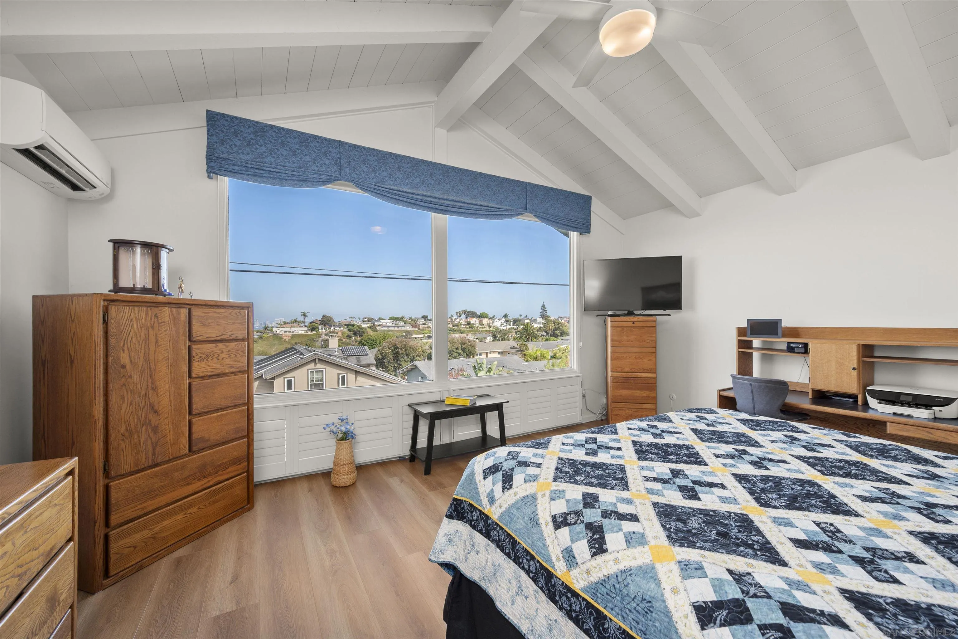 https://cdn.realtyfeed.com/cdn/127/260002579/b1af374114c31f6a663e6f69f9275166.webp