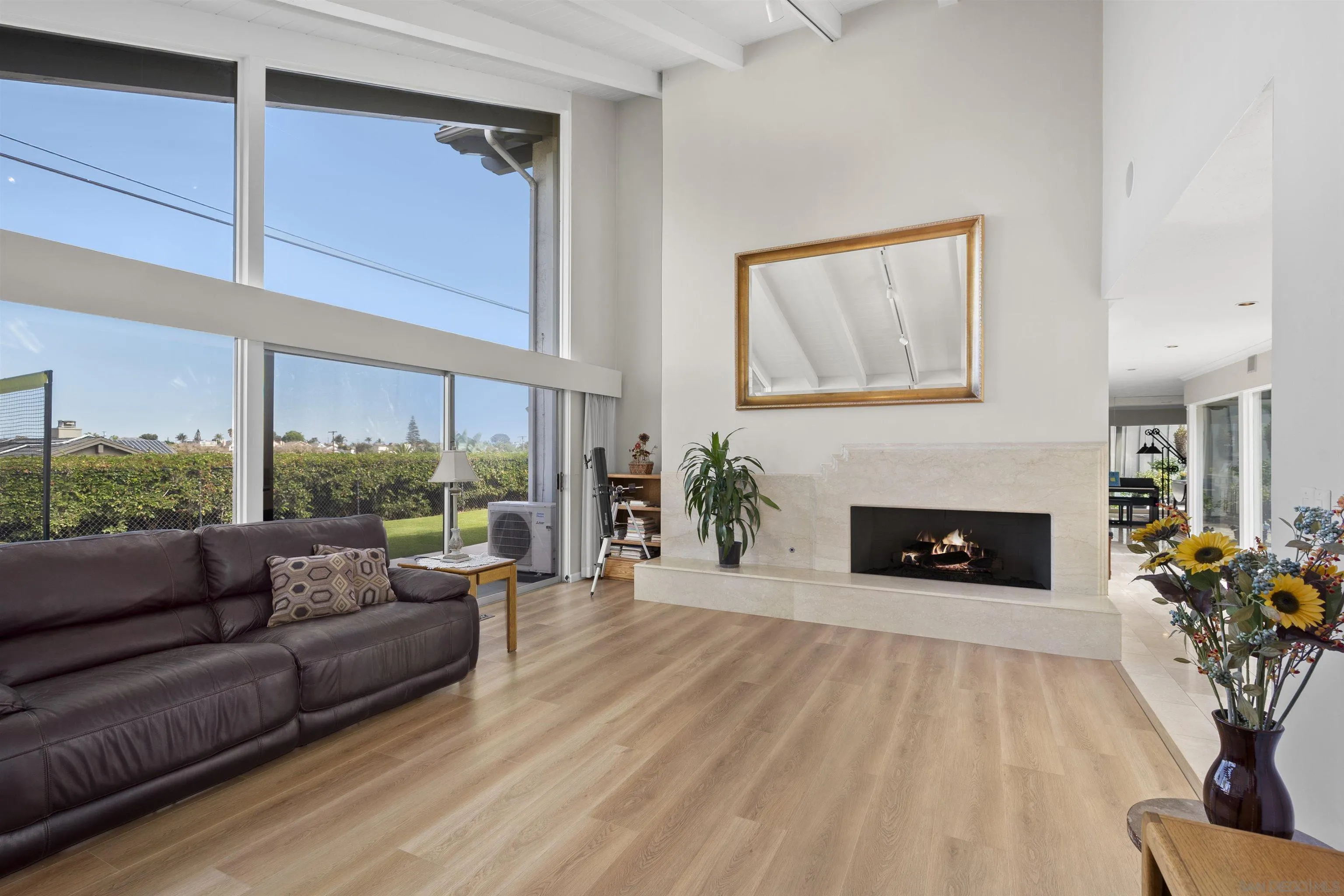 https://cdn.realtyfeed.com/cdn/127/260002579/e4fbfc8ddc527f31920707ccbc801c33.webp