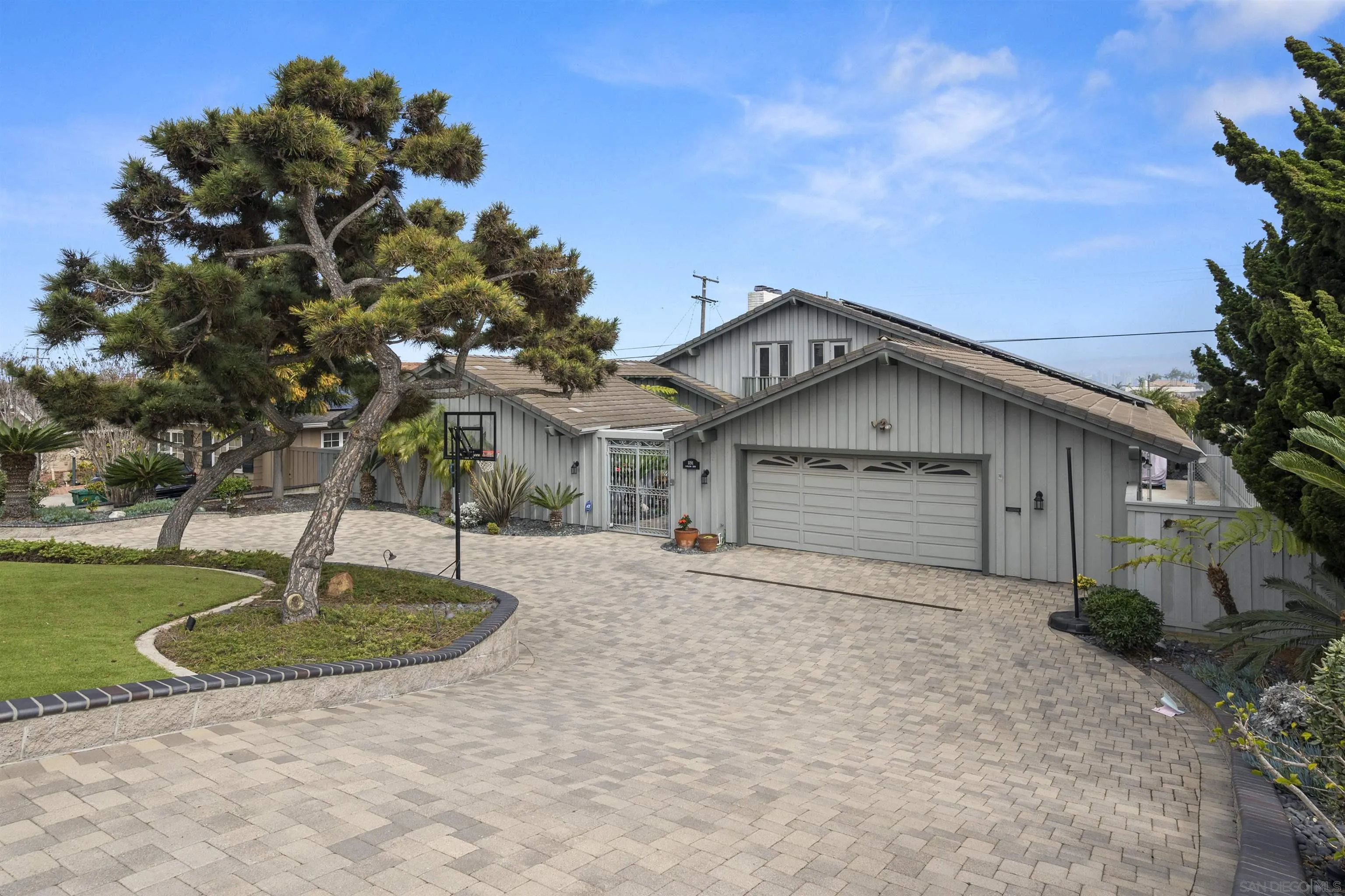 https://cdn.realtyfeed.com/cdn/127/260002579/f819f331771e82b5d1d1cb3b6a8efdd5.webp