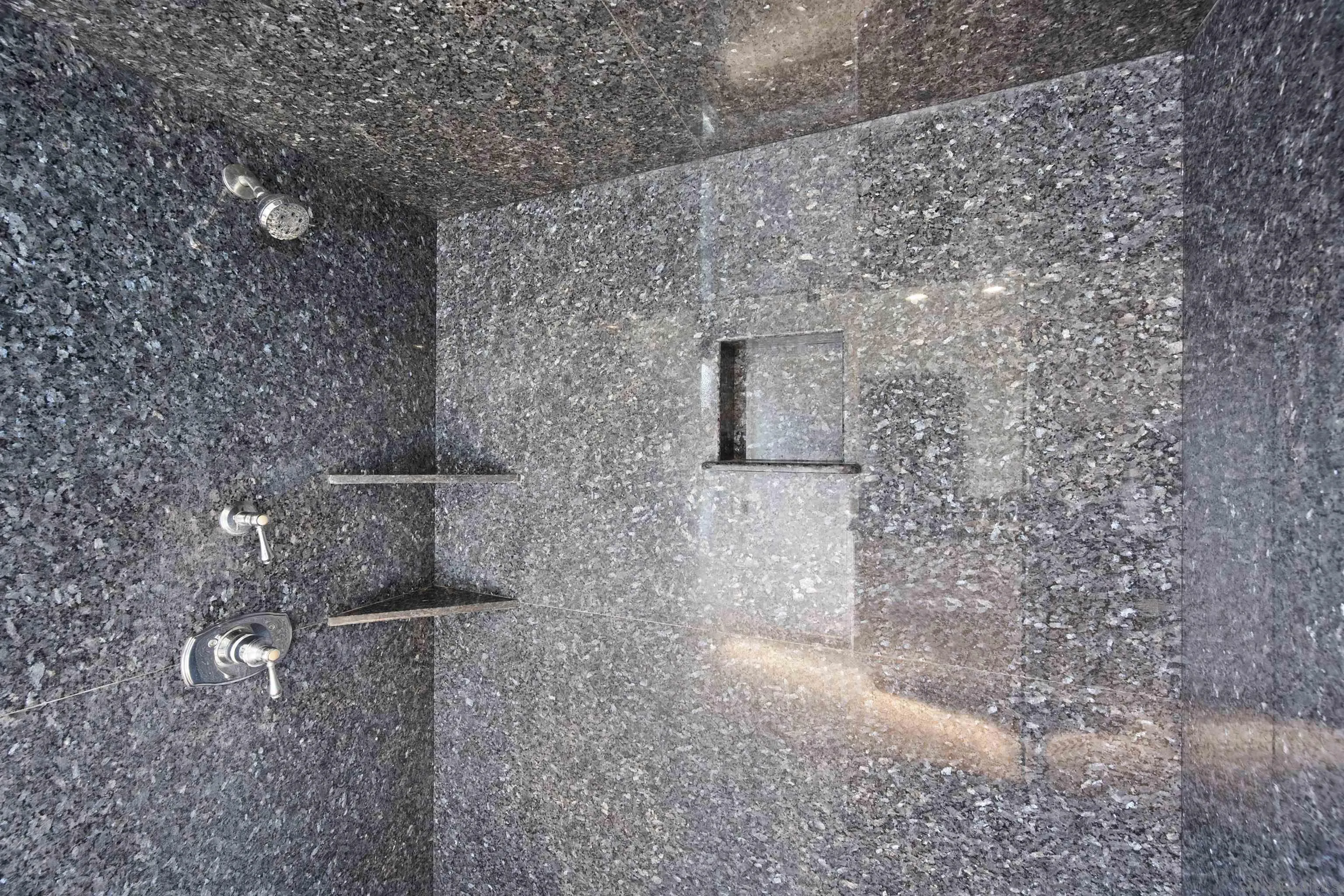 https://cdn.realtyfeed.com/cdn/127/260002579/fcfa1ab81d4072b9aabc84e0c76f6635.webp