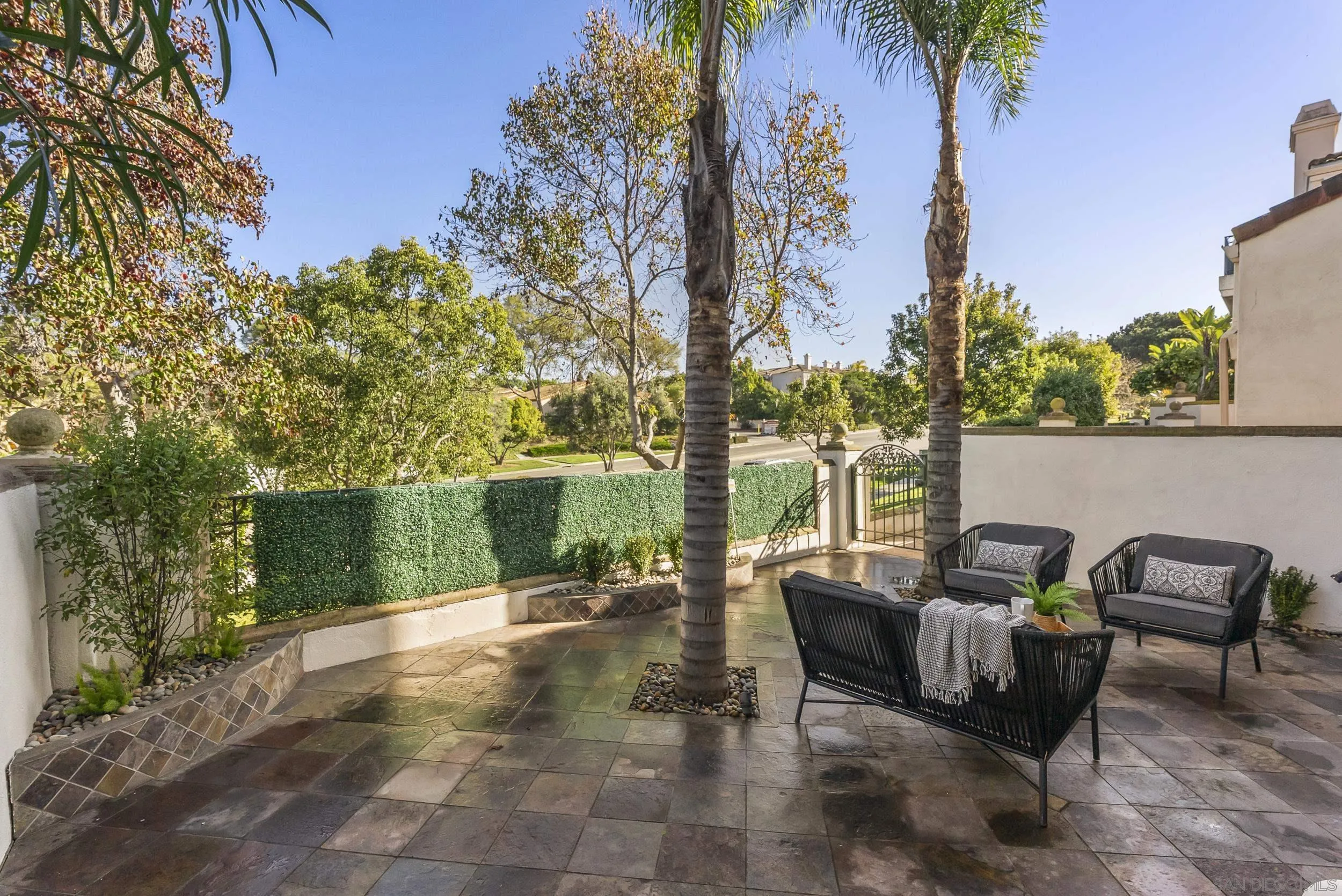 Photo #3: 260002590 Listing: Photo #3