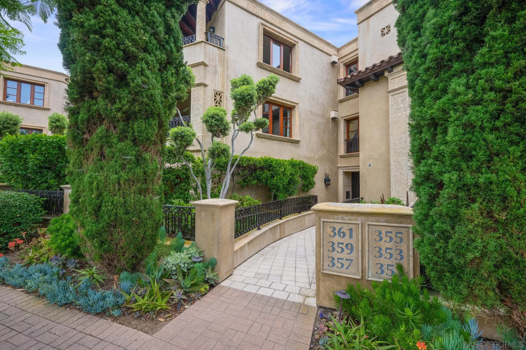 Photo #3: 260002591 Listing: Photo #3