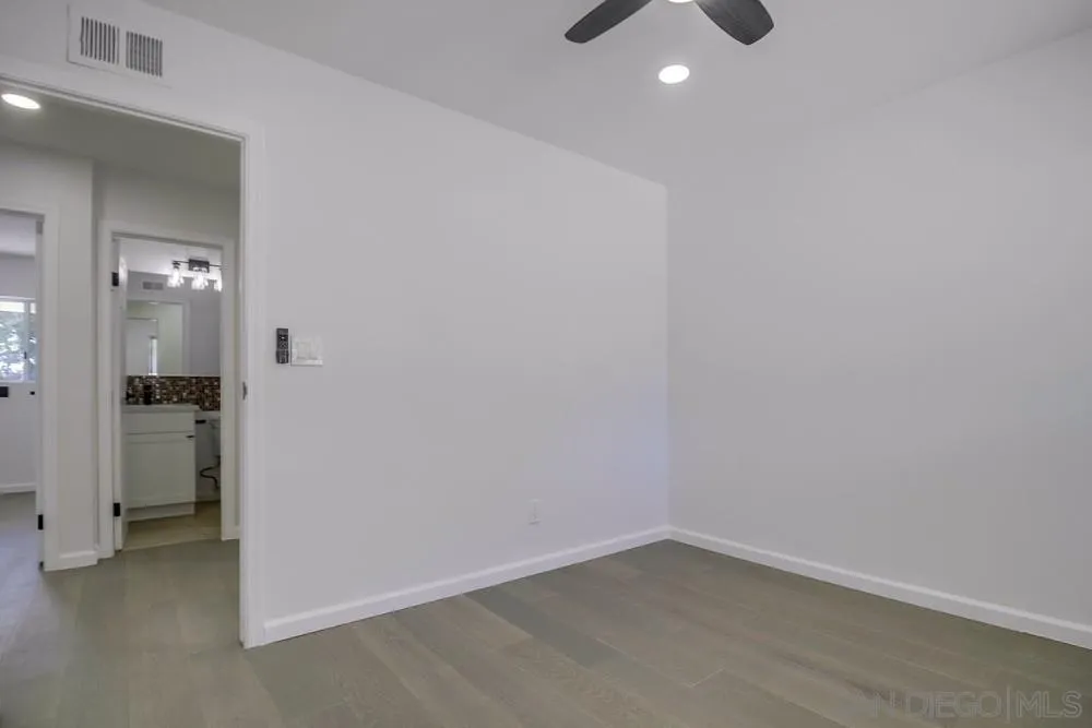 https://cdn.realtyfeed.com/cdn/127/260002594/94413394f837281b94636d40d83de62e.webp