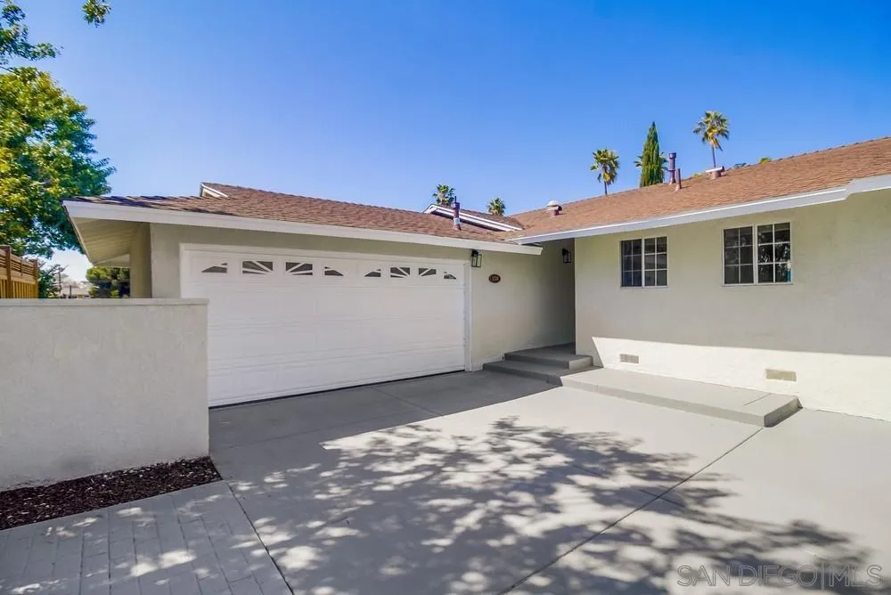 https://cdn.realtyfeed.com/cdn/127/260002594/95c6ce69ad05bde36fb96d9dfb77b405.webp