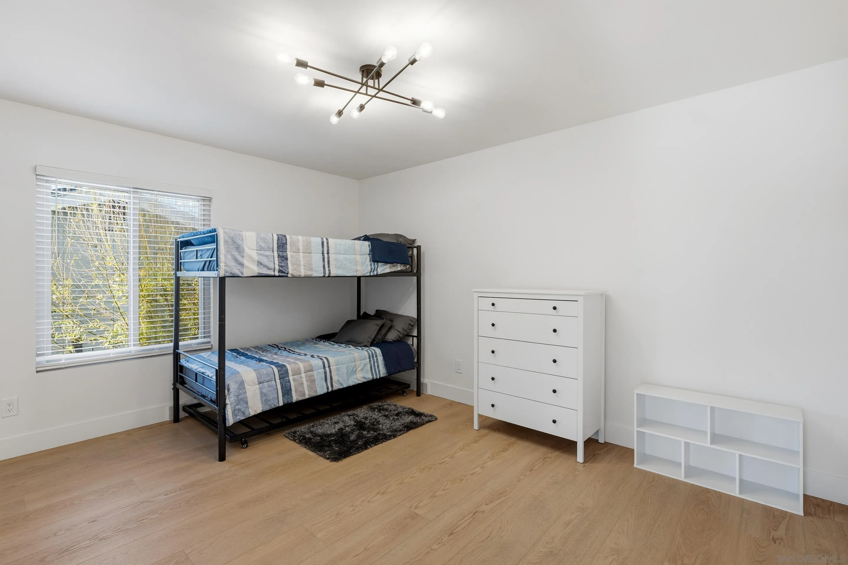 https://cdn.realtyfeed.com/cdn/127/260002597/0193576874b50ce6ca50efb7094b707a.webp