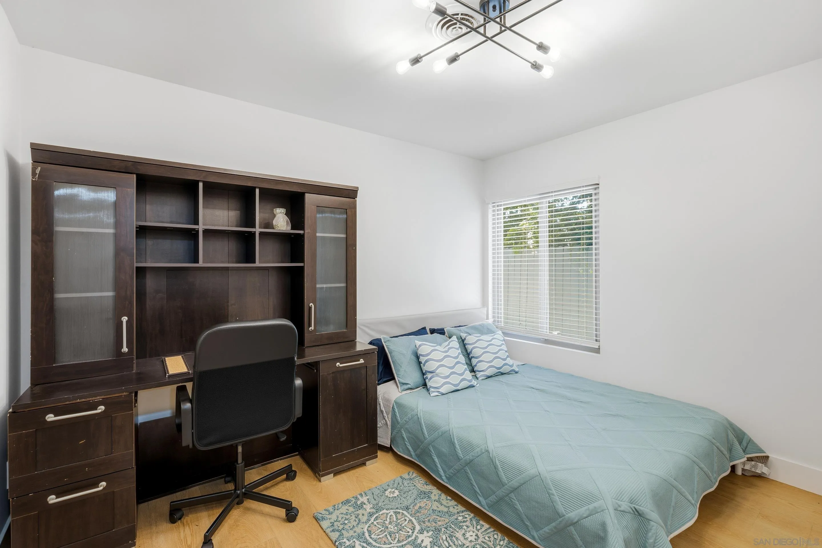 https://cdn.realtyfeed.com/cdn/127/260002597/15b49756e21071a9e1375f328a279ac0.webp