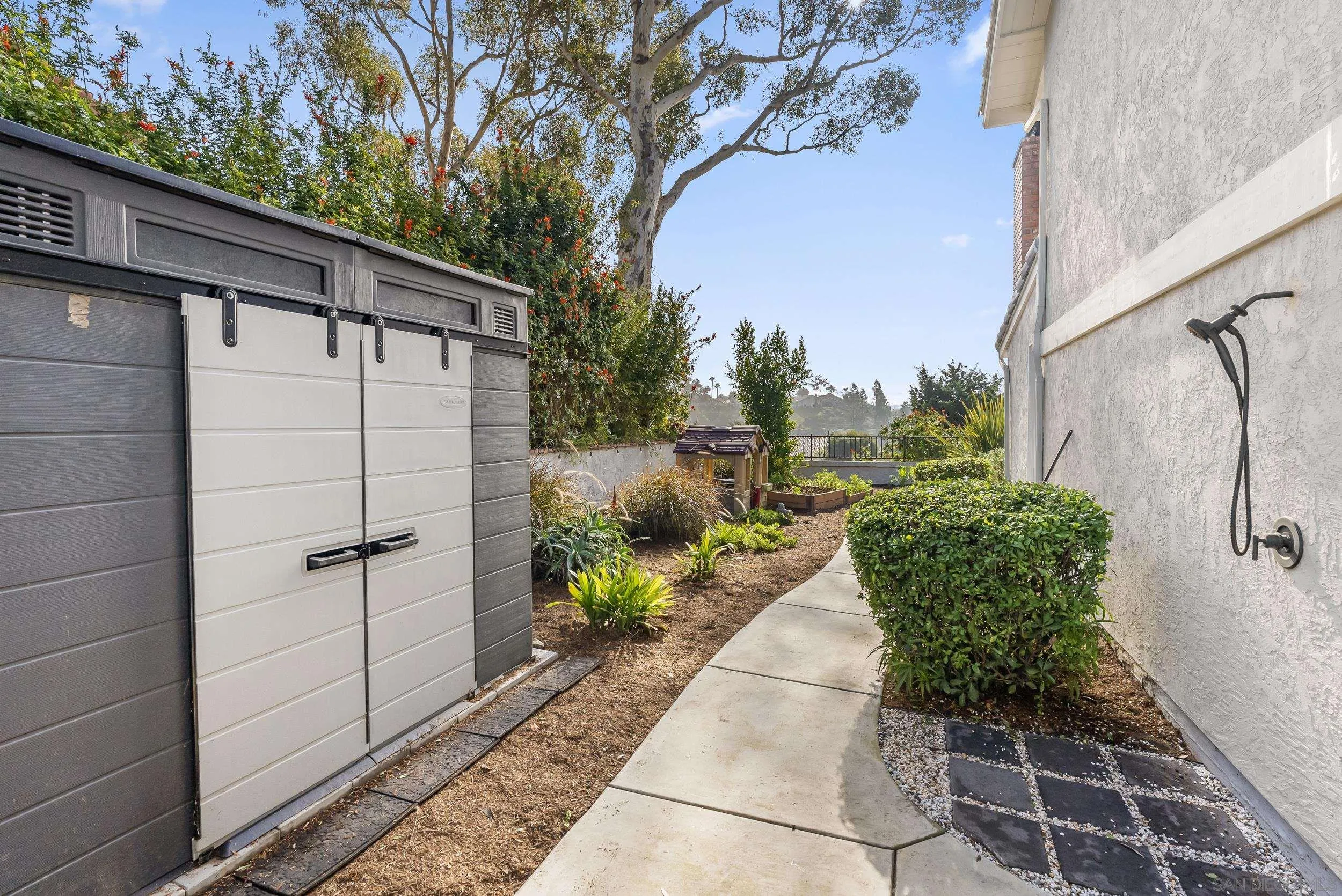 https://cdn.realtyfeed.com/cdn/127/260002598/202998935a862763790b993671c7d78b.webp