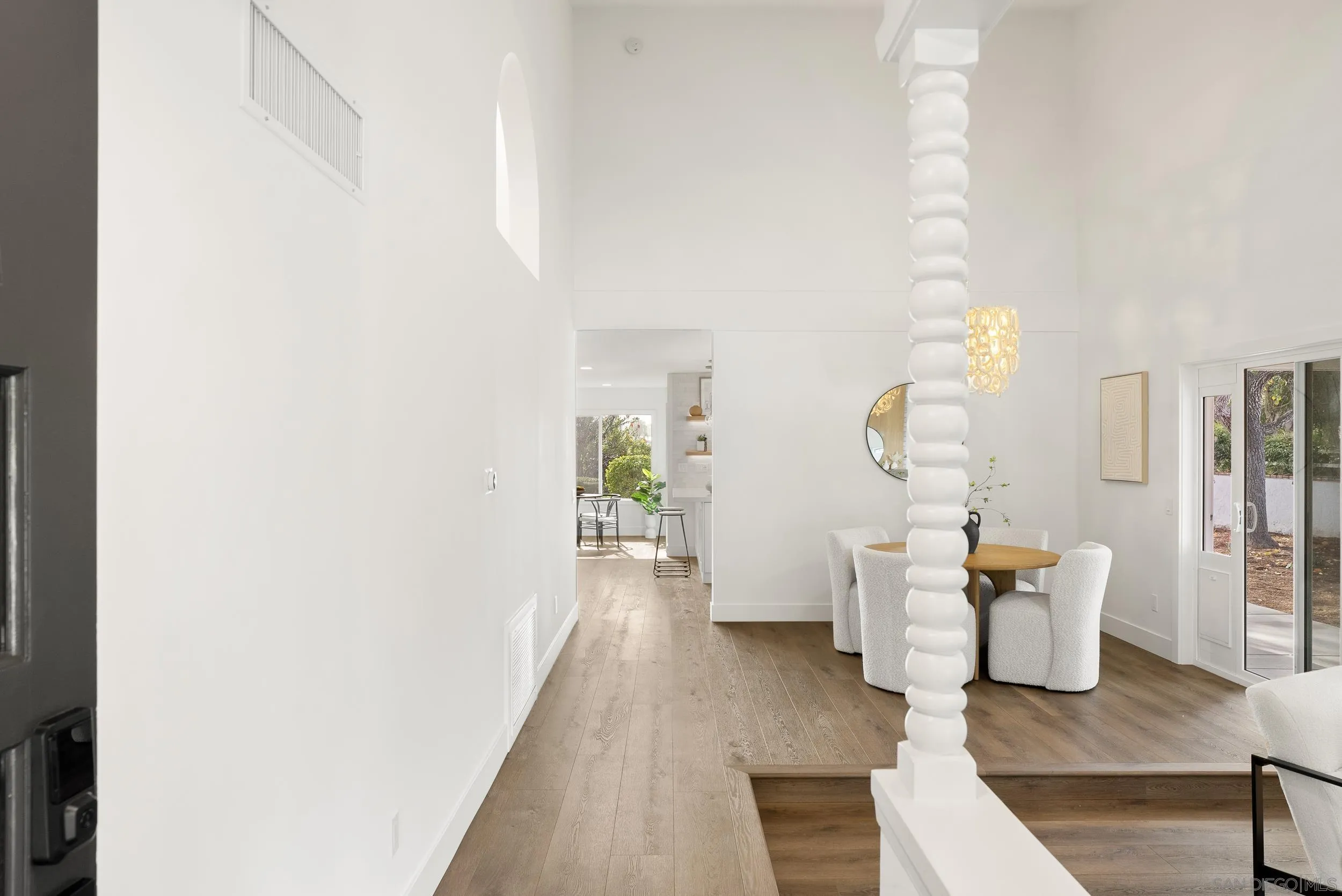 https://cdn.realtyfeed.com/cdn/127/260002598/23677f51c54ccbdd0e805ec3e6d7c7d8.webp