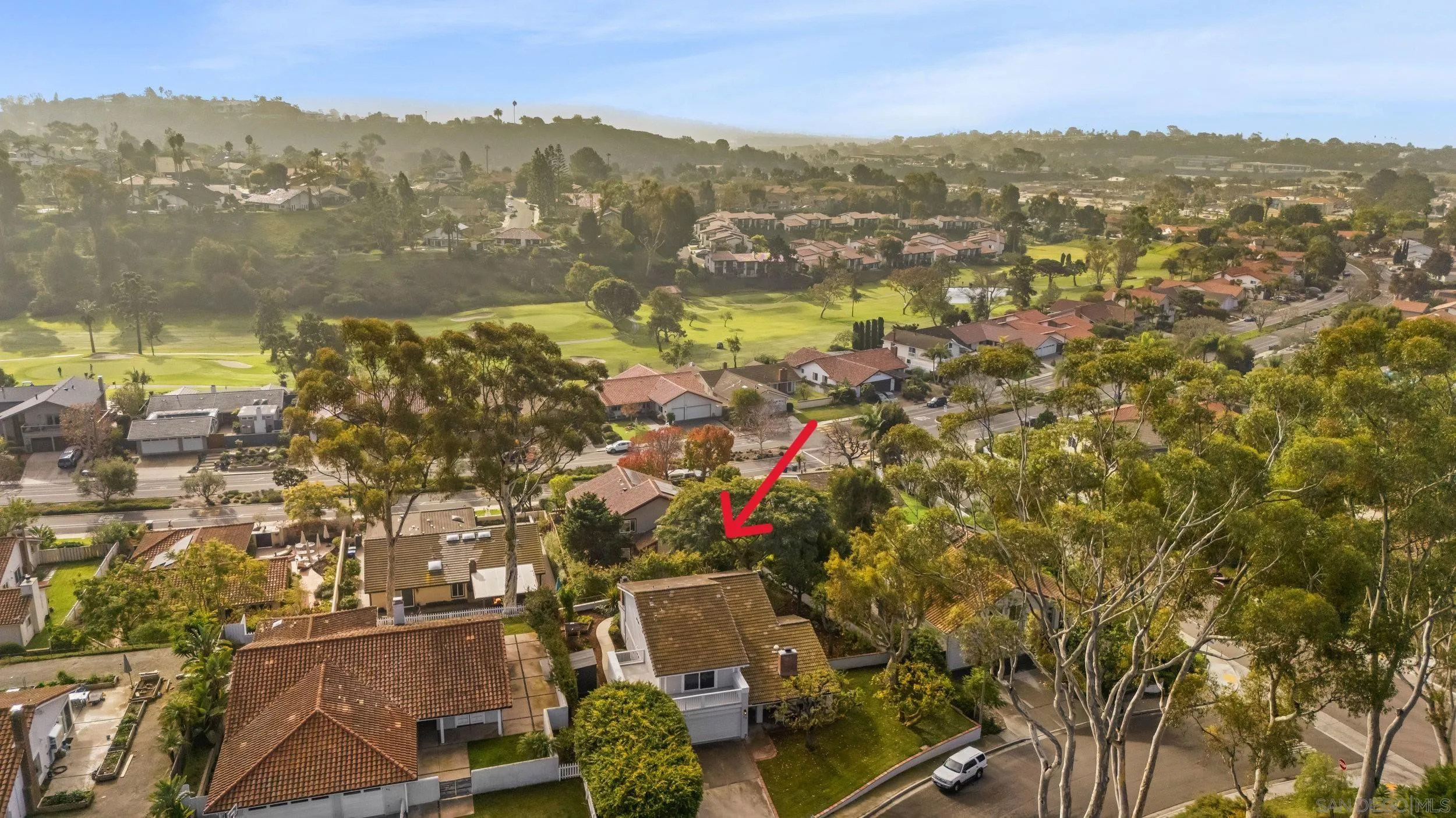 https://cdn.realtyfeed.com/cdn/127/260002598/27553478118dfa4f2e3a239ba2302372.webp