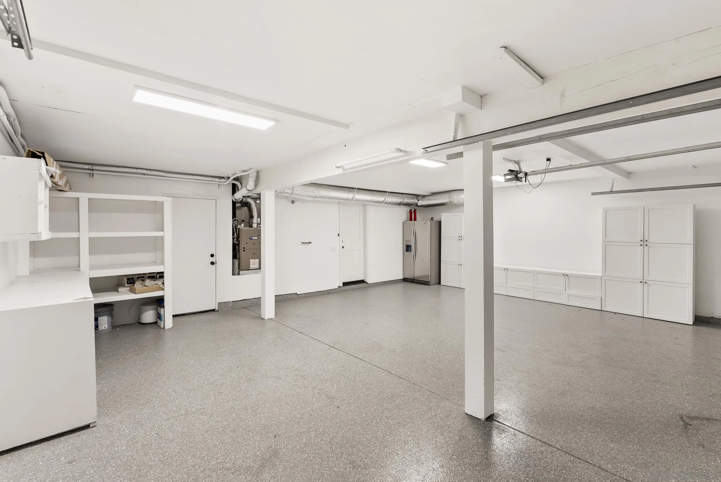 https://cdn.realtyfeed.com/cdn/127/260002598/f1b5751c2cd4bda14648b77269b78023.webp