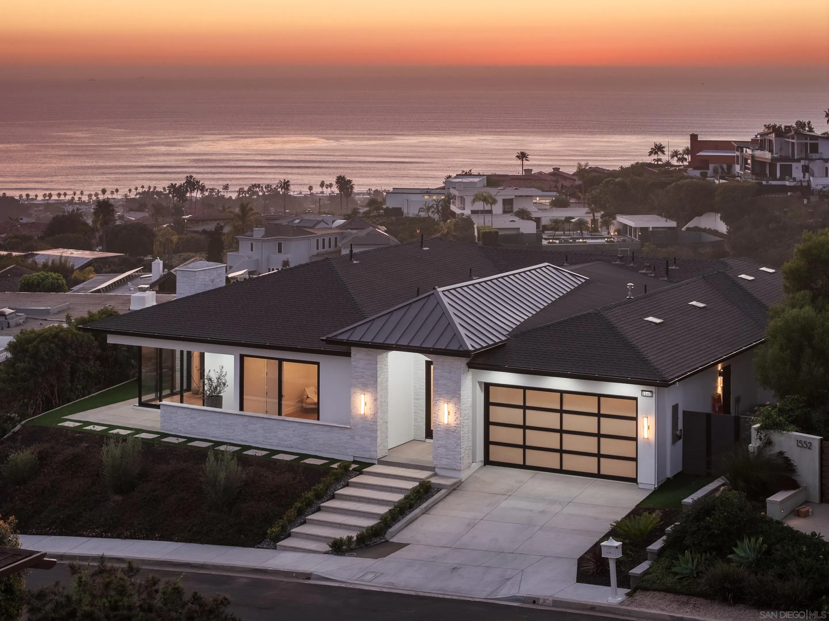 https://cdn.realtyfeed.com/cdn/127/260002599/154f7f301511609fb2bad3f516d67631.webp