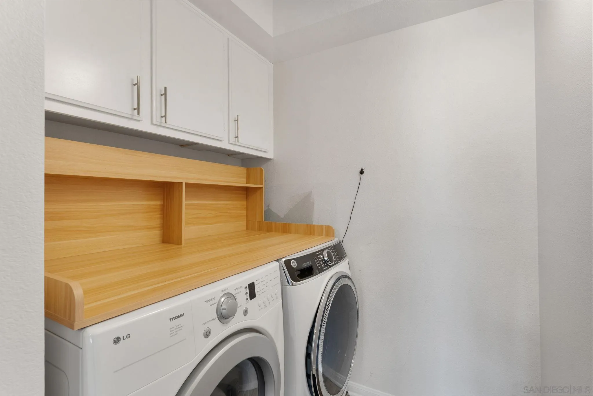 https://cdn.realtyfeed.com/cdn/127/260002604/1113493f572fe0cd3392590f3c00c8d9.webp