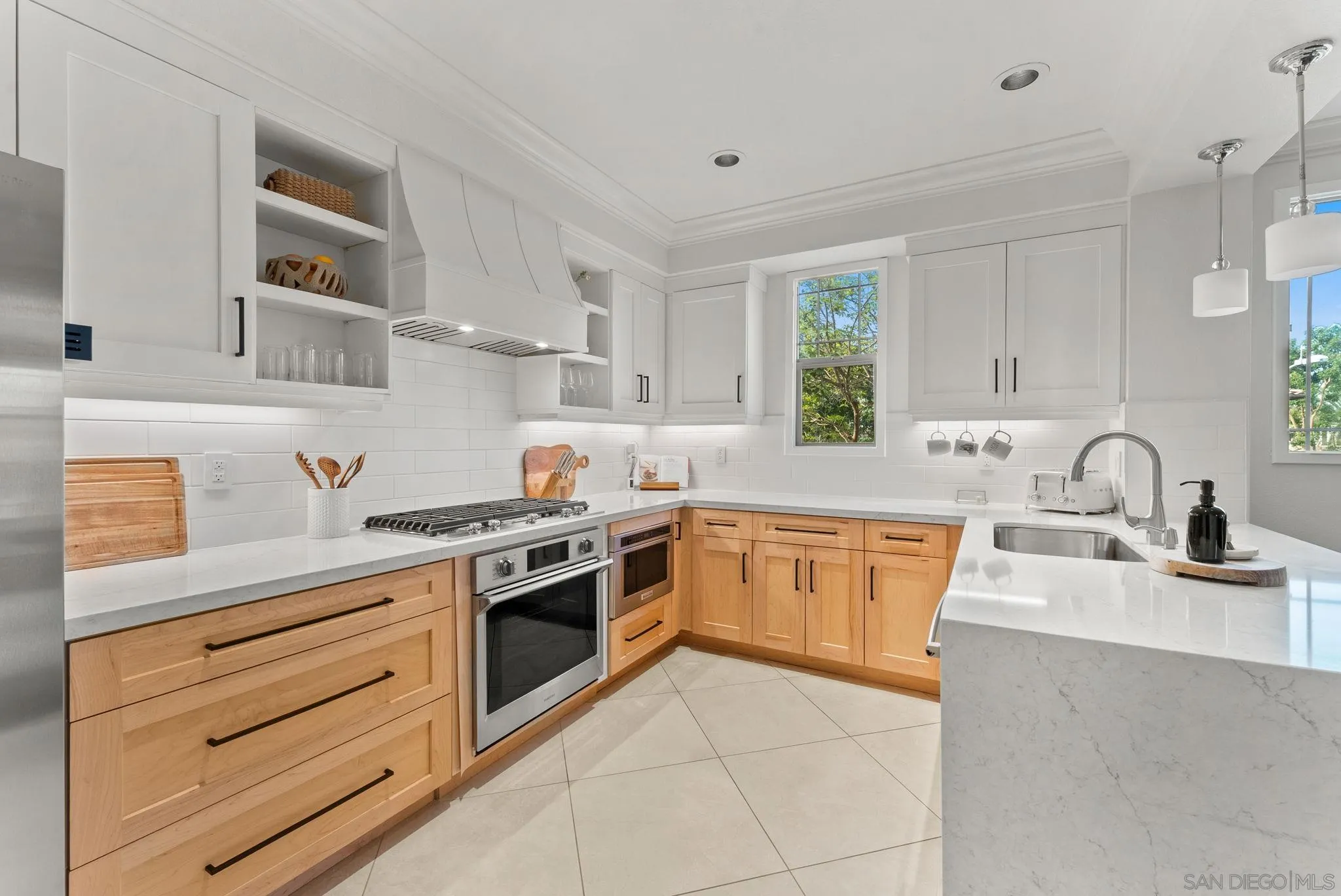 https://cdn.realtyfeed.com/cdn/127/260002604/a3db970adec9285cd513c6f71948f086.webp