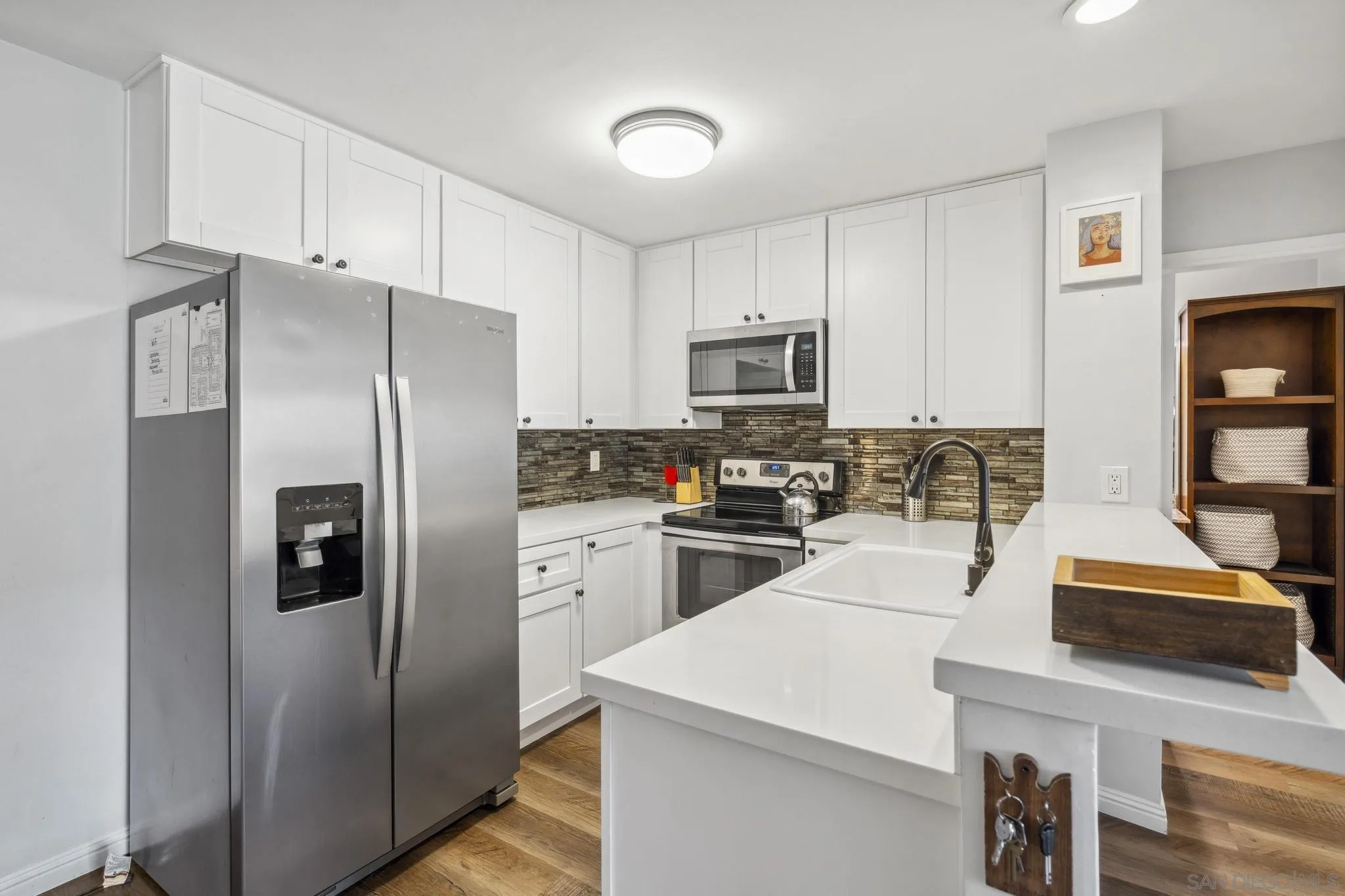 https://cdn.realtyfeed.com/cdn/127/260002606/55e8161132a7917948c39d2f9ecb41d3.webp