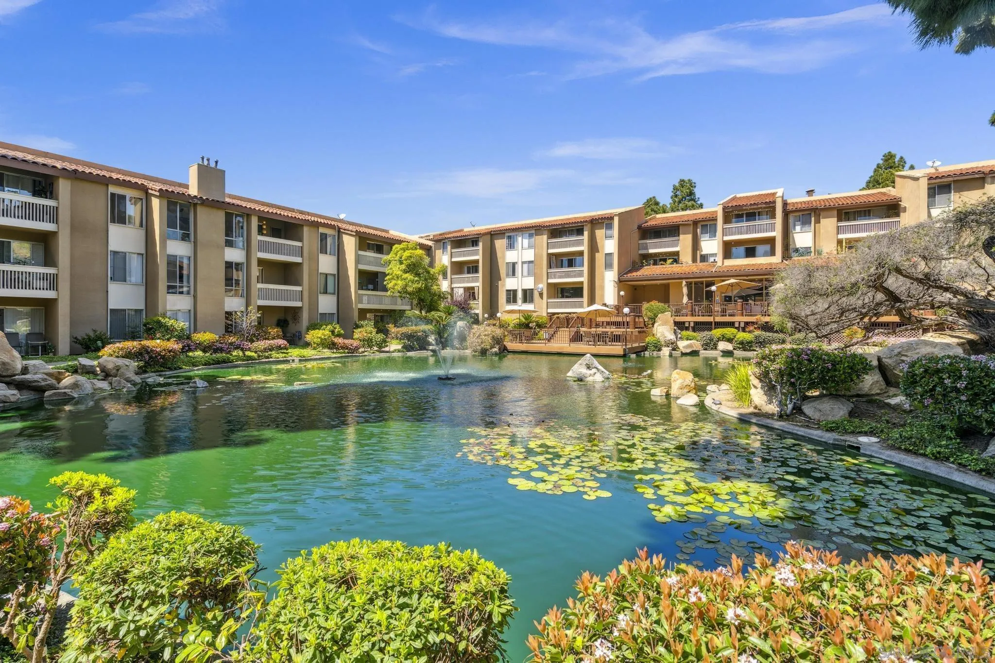 https://cdn.realtyfeed.com/cdn/127/260002606/fcffe9e58ec312e4b1d4bcca68a946fb.webp