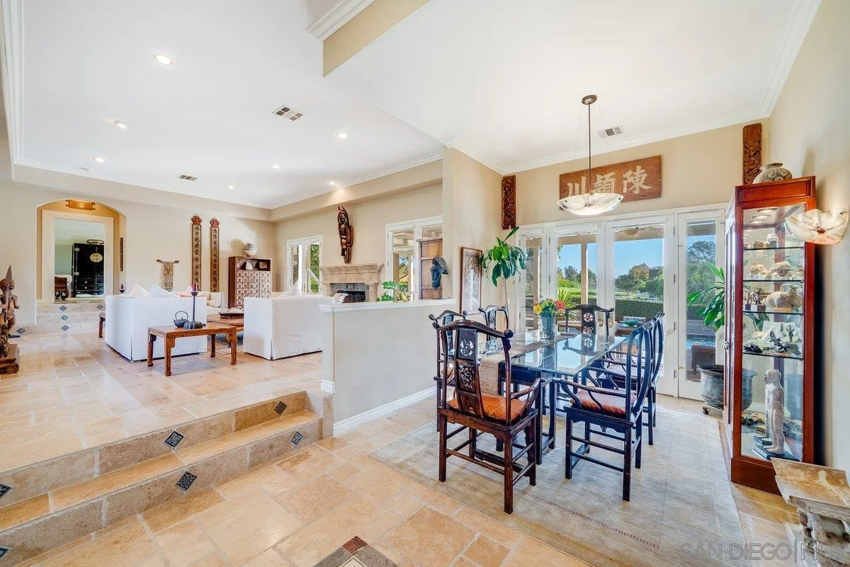 https://cdn.realtyfeed.com/cdn/127/260002608/36bde059d97799a5419bac6a35622bc4.webp