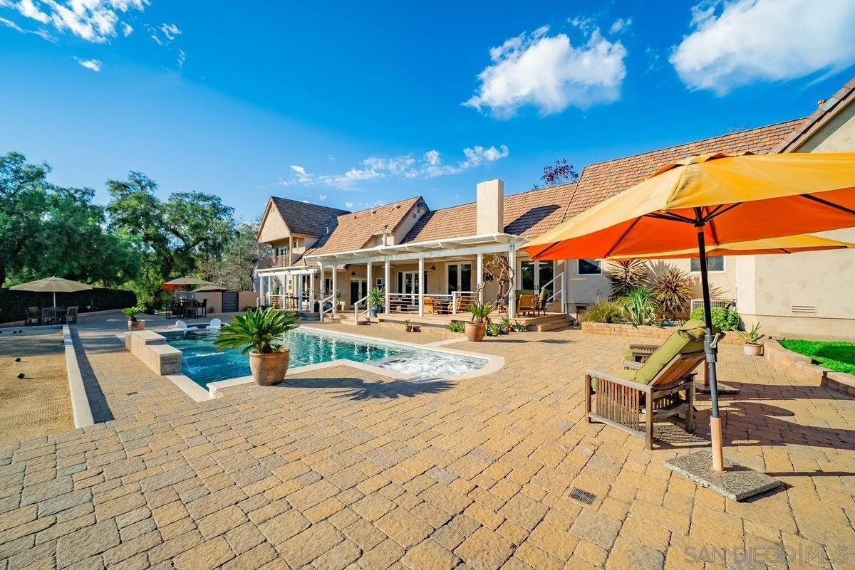 https://cdn.realtyfeed.com/cdn/127/260002608/900b21bde8fc5ce682ac600f4859a868.webp